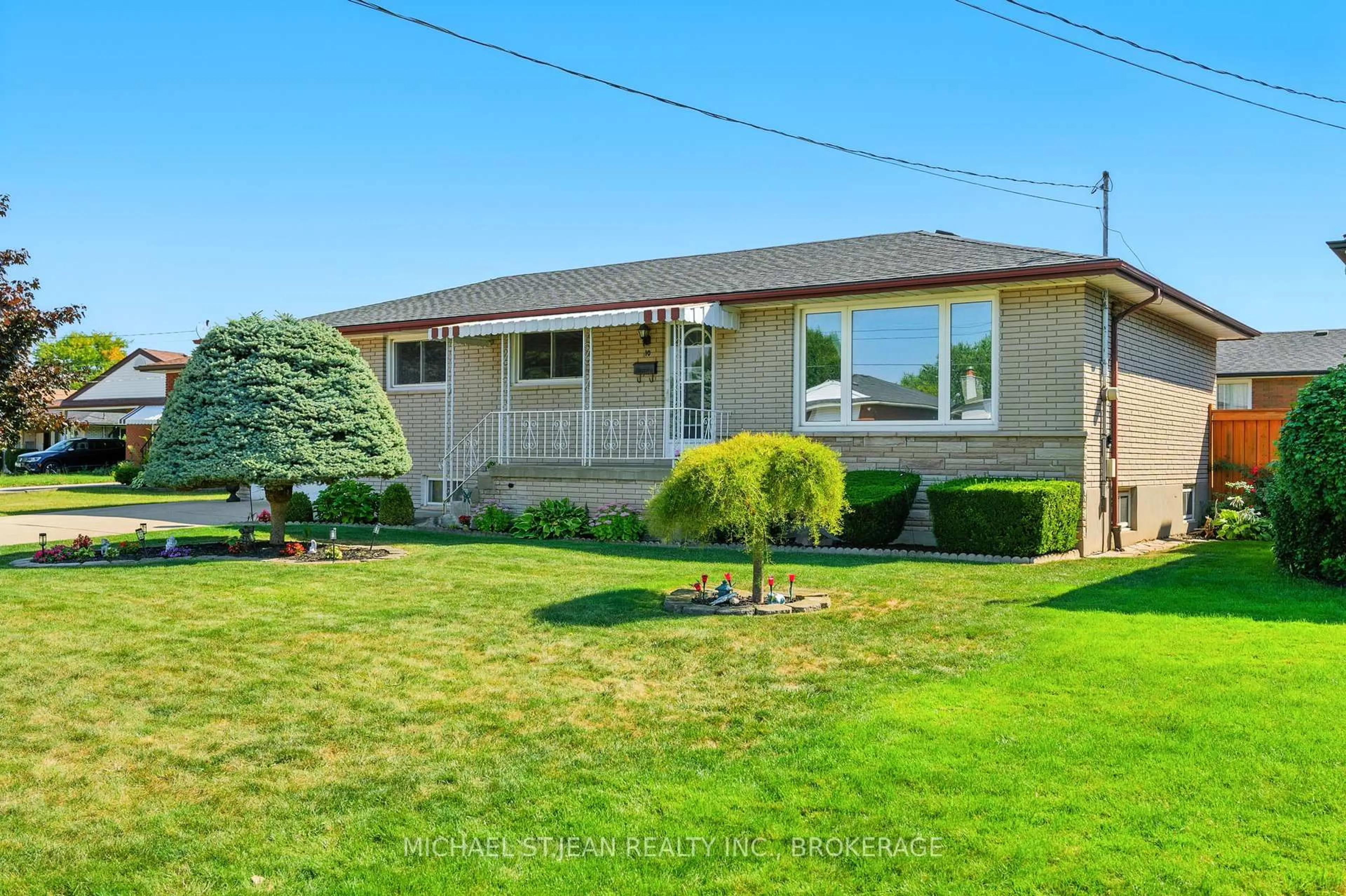 Unknown for 10 Rose Cres, Hamilton Ontario L8G 3W7