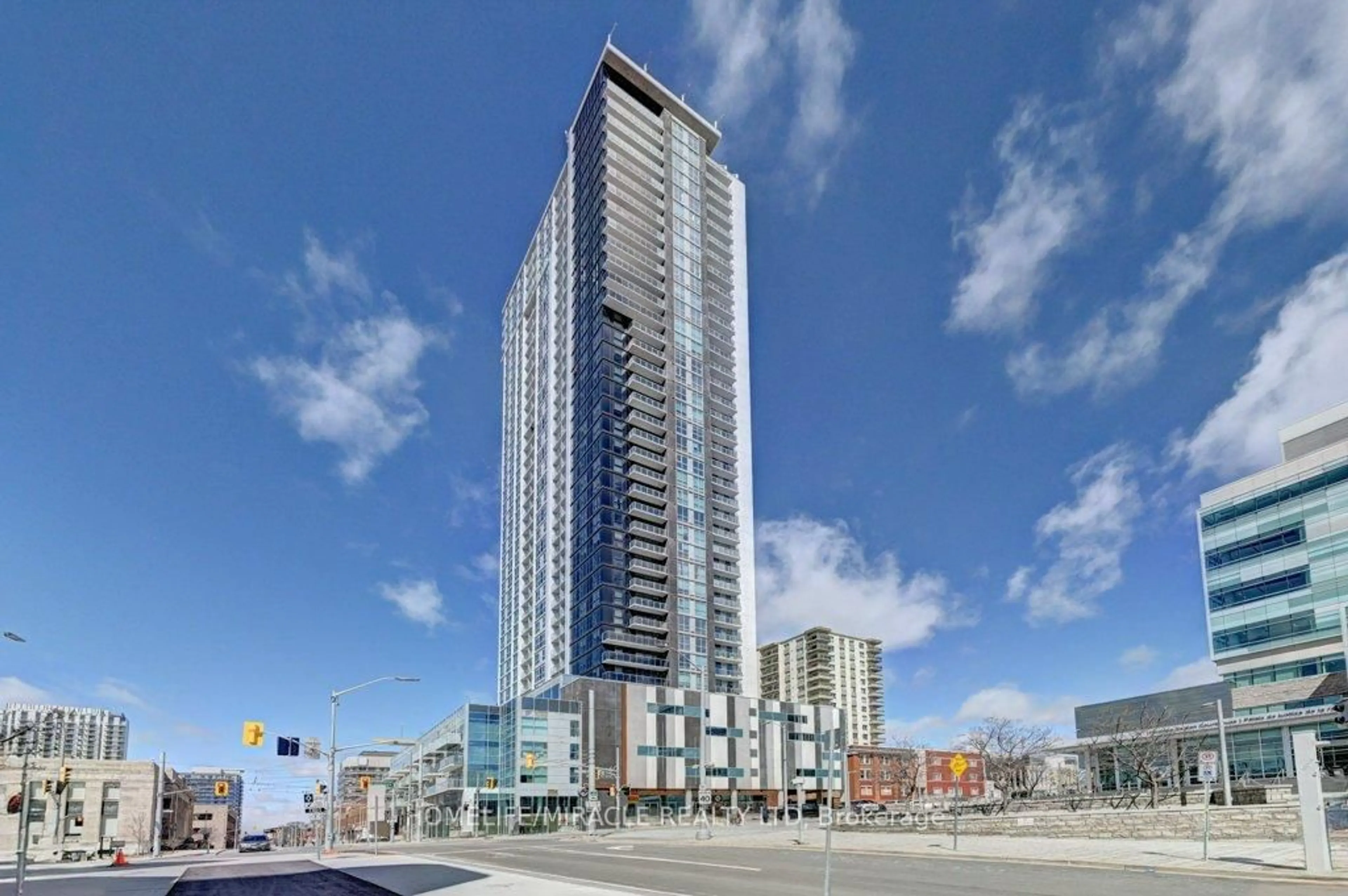 Unknown for 60 Frederick St #1213, Kitchener Ontario N2C 0H7