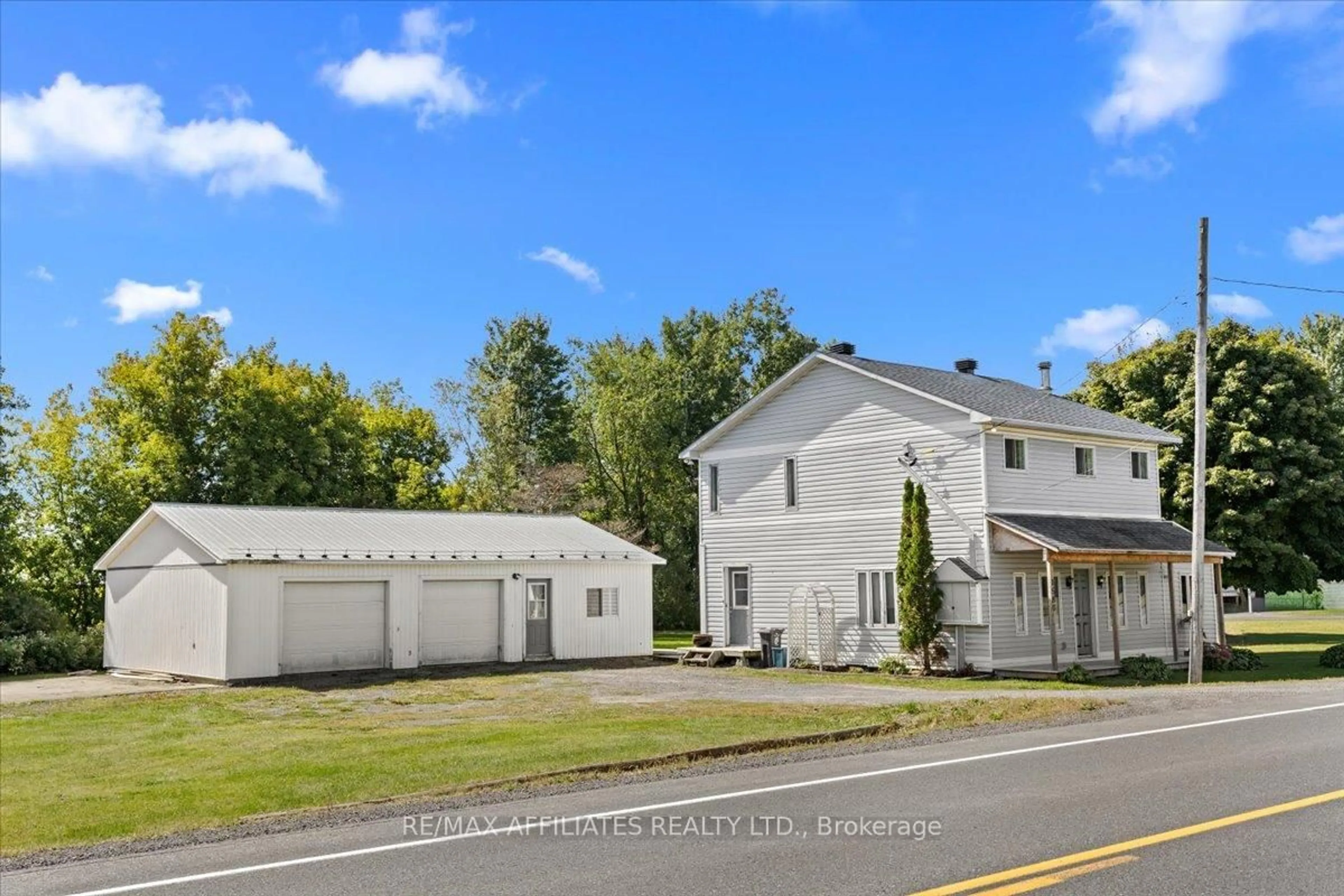 A pic from outside/outdoor area/front of a property/back of a property/a pic from drone, street for 1580 County 2 Rd, Alfred and Plantagenet Ontario K0B 1C0