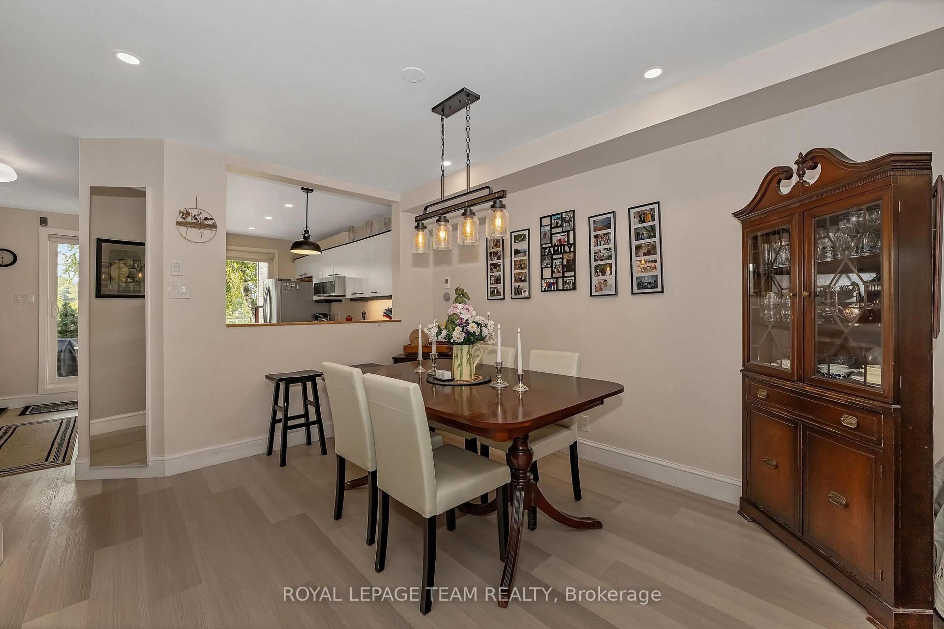 Dining room, ceramic/tile floor for 2890 Presquile Rd #4, Alfred and Plantagenet Ontario K0B 1J0