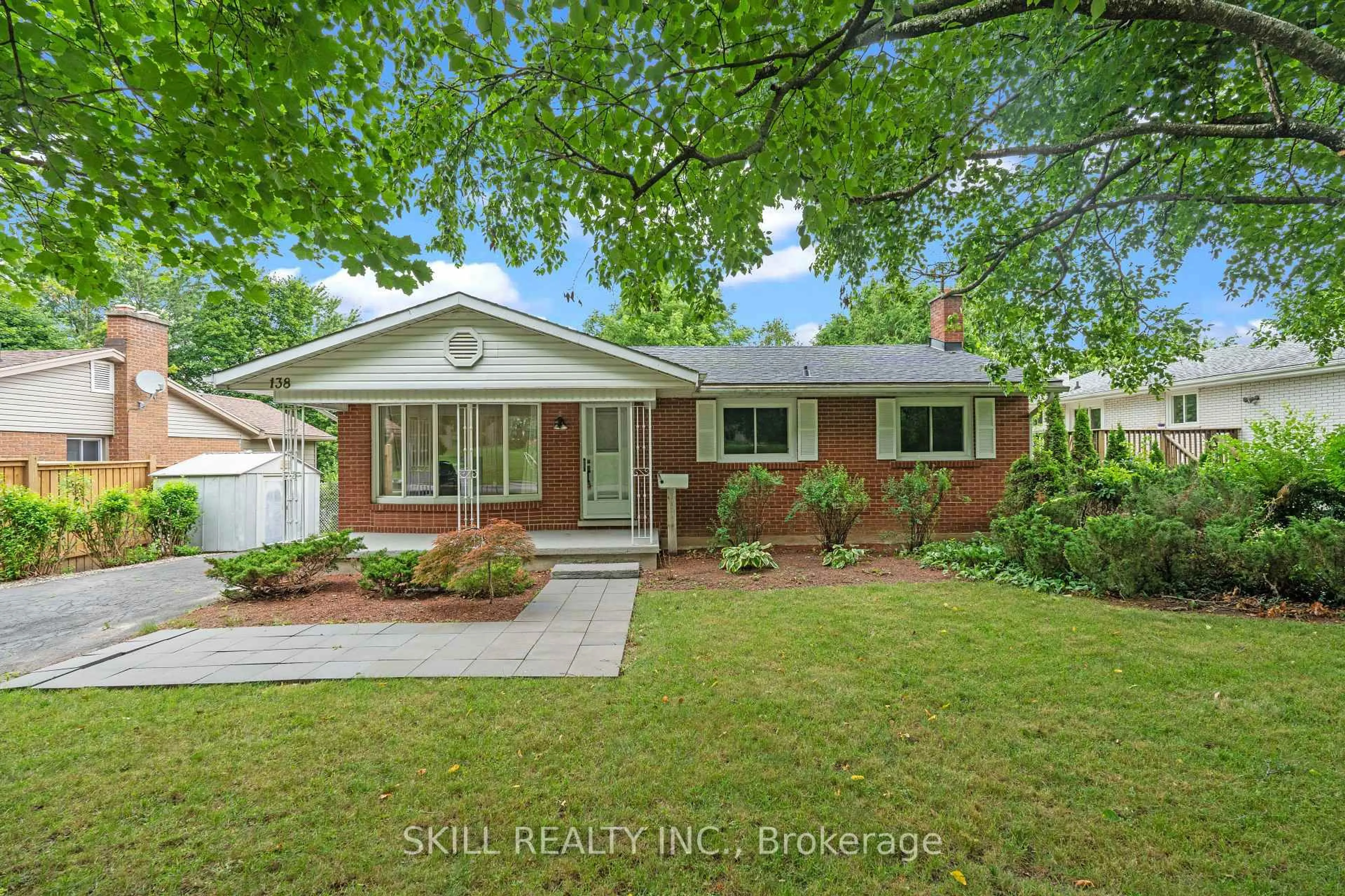 Home with brick exterior material, street for 138 Chelford Cres, Waterloo Ontario N2J 3T5