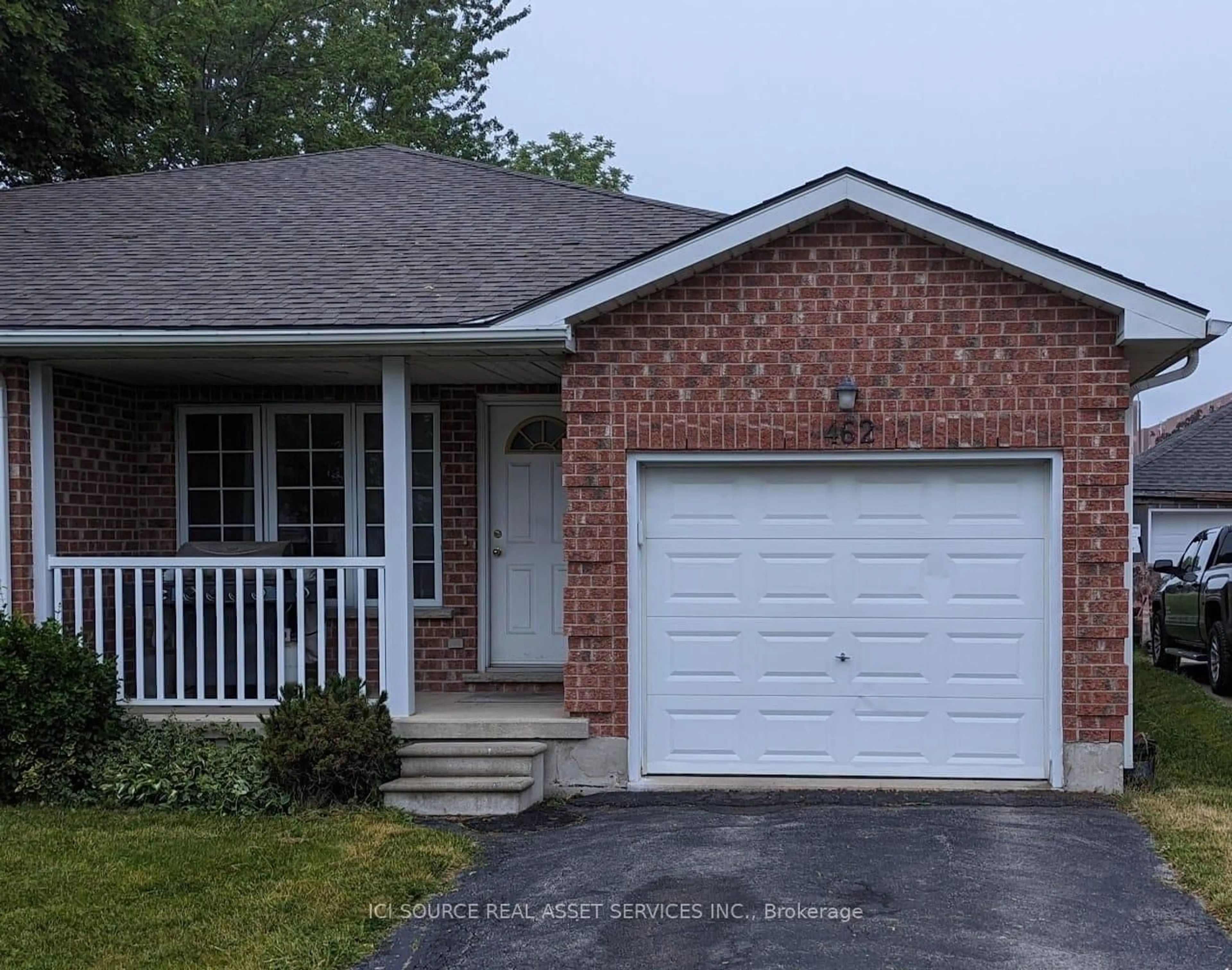 Home with brick exterior material, street for 462 Albert St, Stratford Ontario N5A 3L4