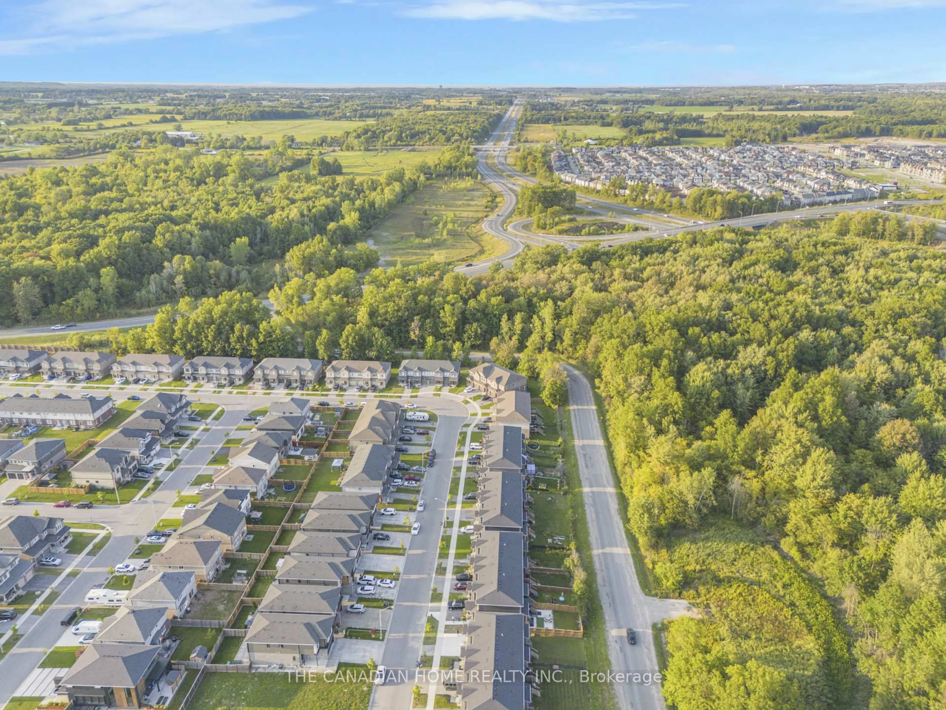 A pic from outside/outdoor area/front of a property/back of a property/a pic from drone, street for 15 Damude Ave, Thorold Ontario L2V 0G6