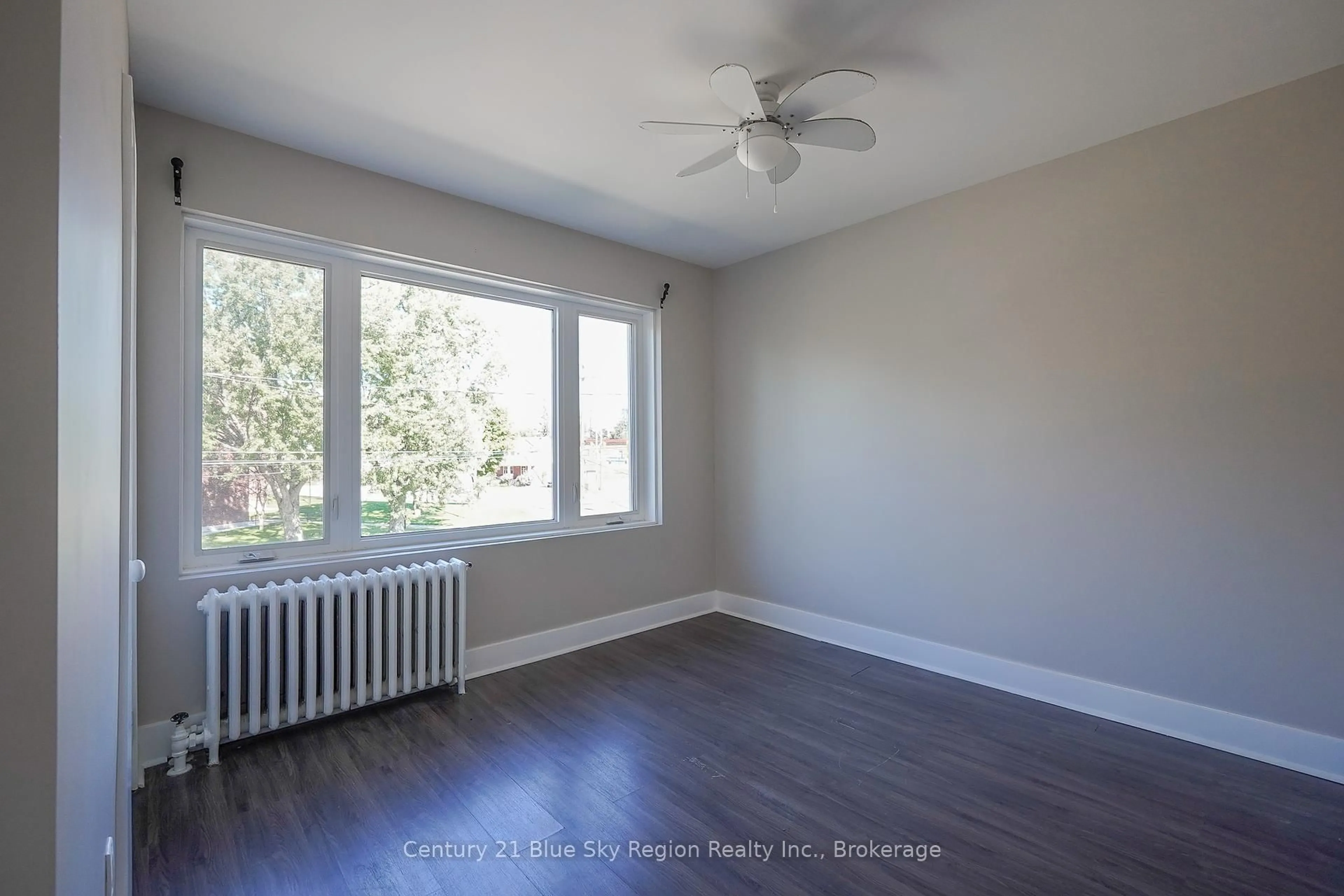 A pic of a room for 575 JANE St, North Bay Ontario P1B 3G9