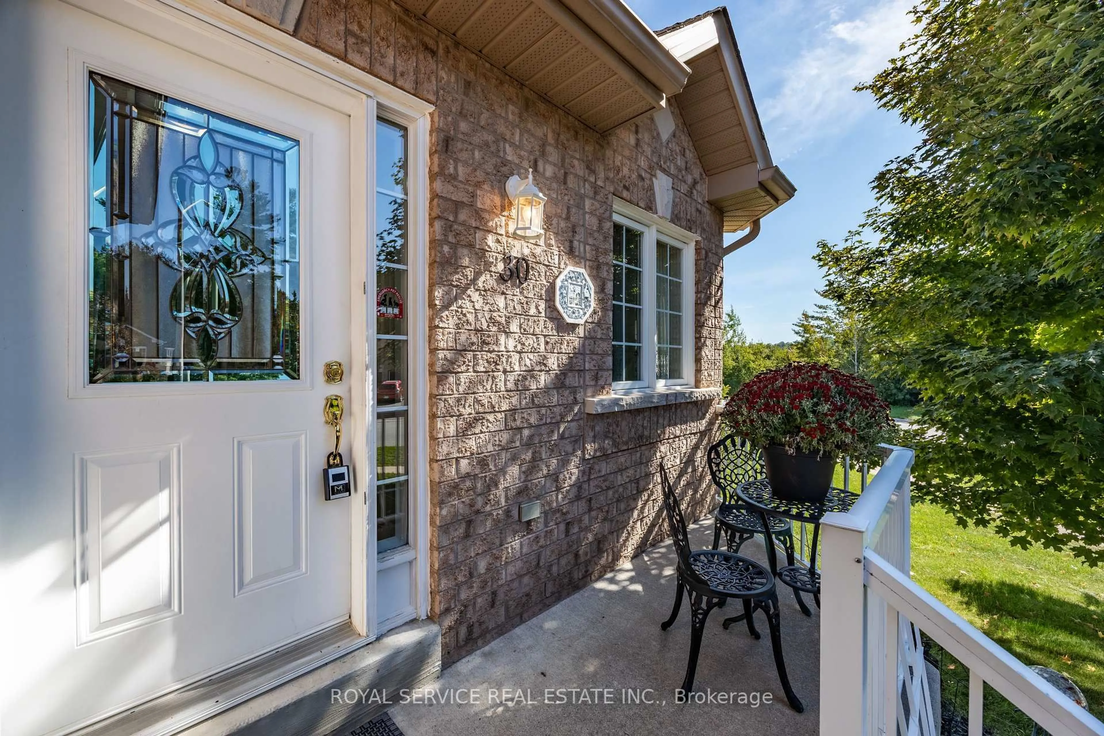 Unknown for 30 Brookside St, Cavan Monaghan Ontario L0A 1G0