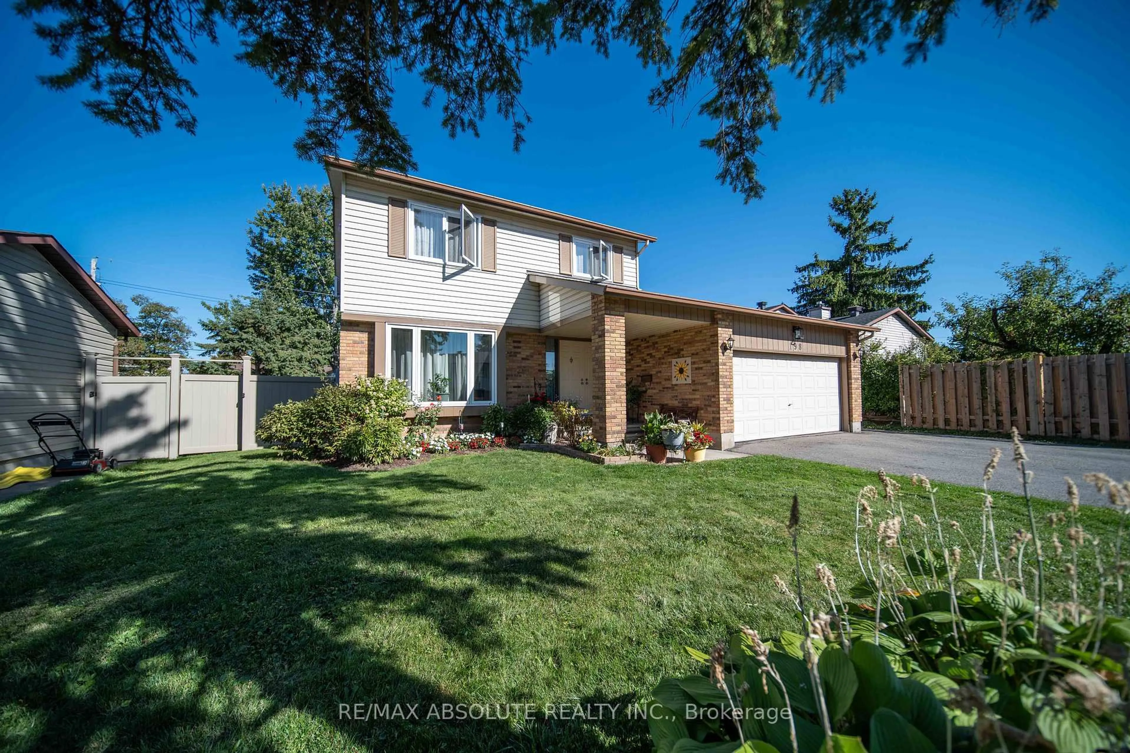 Unknown for 198 Hoylake Cres, Orleans Ontario K1E 2M8