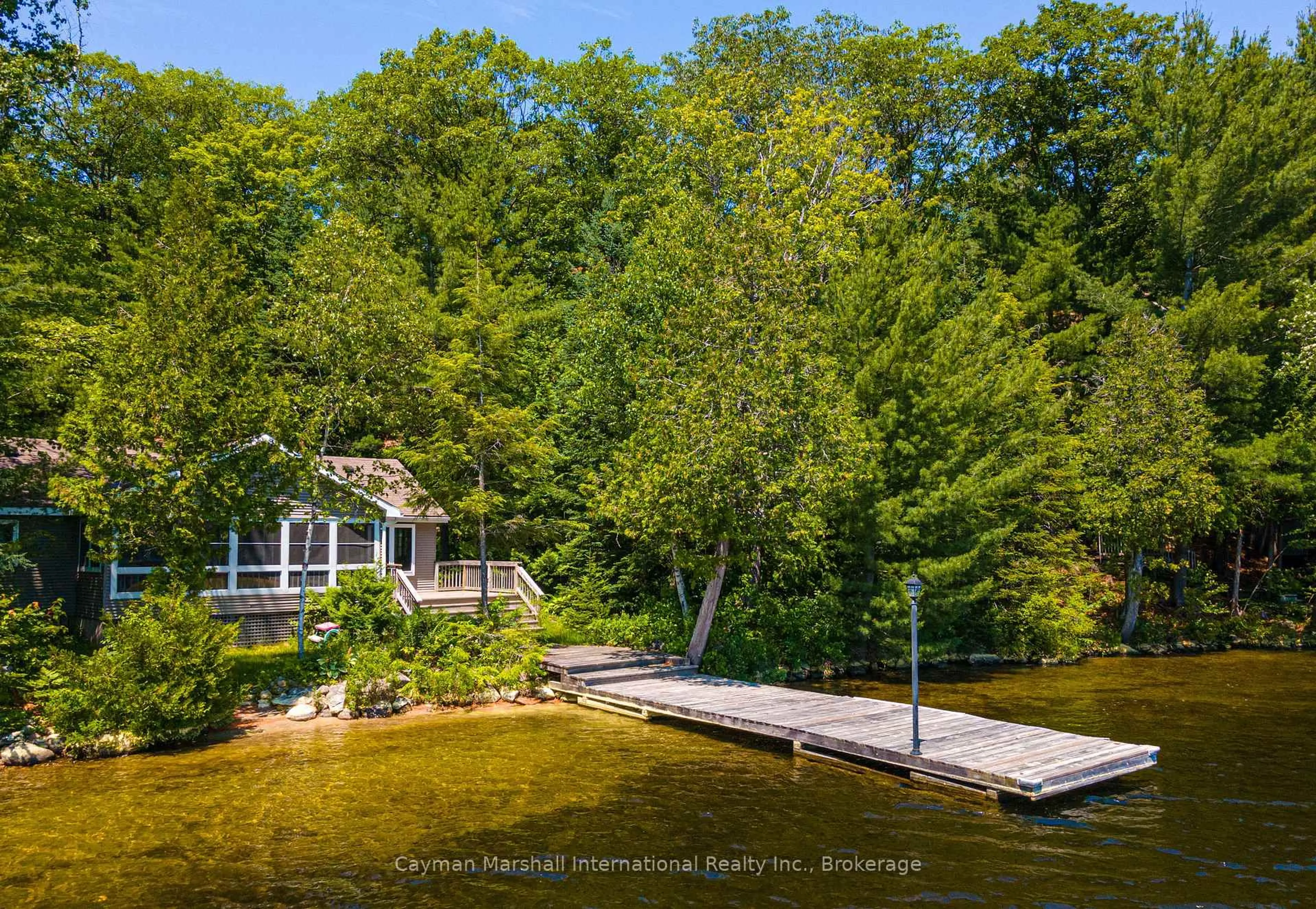 A pic from outside/outdoor area/front of a property/back of a property/a pic from drone, water/lake/river/ocean view for 1114 North Burnt Island Rd, Lake of Bays Ontario P0B 1A0