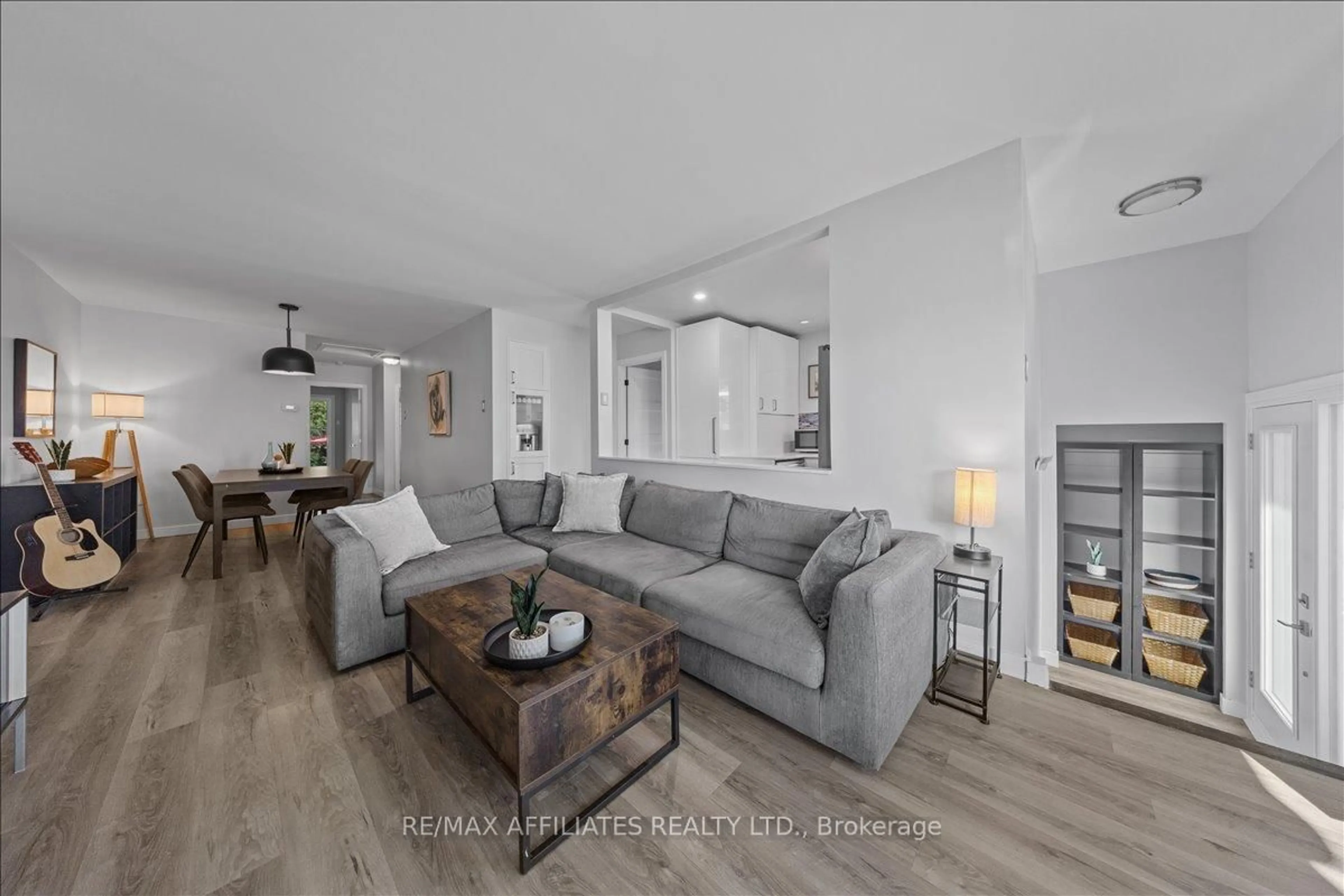 Living room with furniture, unknown for 381 Spartan Ave, Ottawa Ontario K1K 1J6