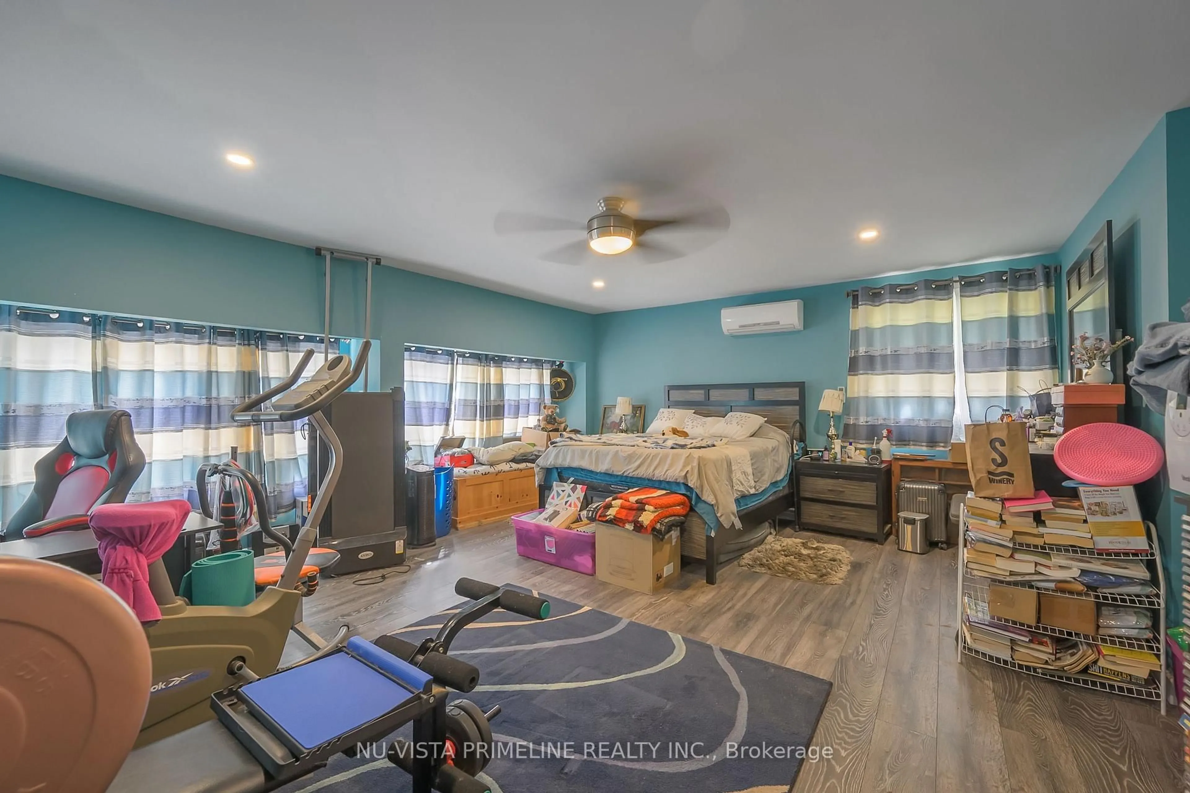 A pic of a room for 5699 Sunset Dr, Central Elgin Ontario N0L 2L0