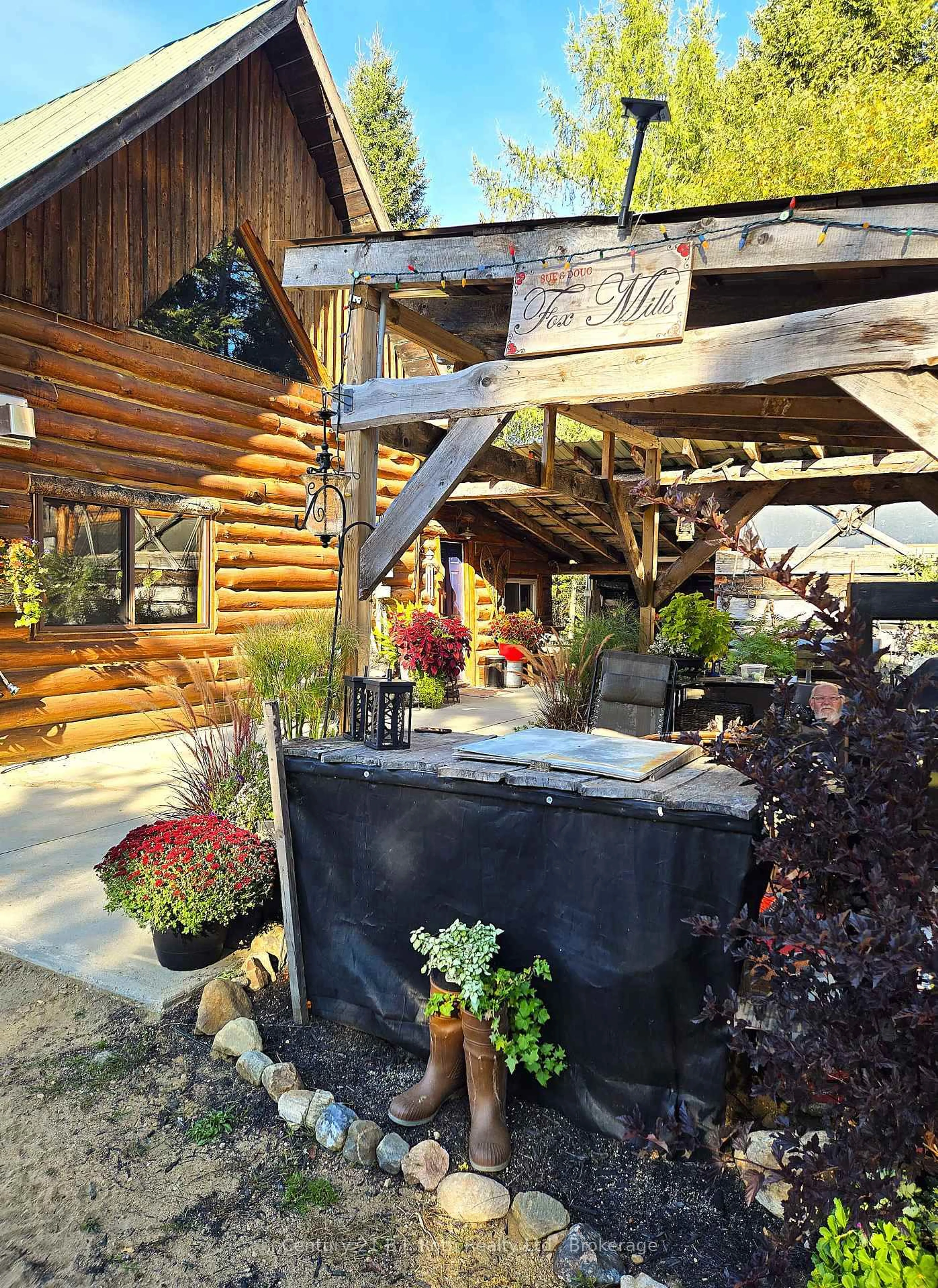 Patio, unknown for 336 Rain Lake Rd, Kearney Ontario P0A 1M0