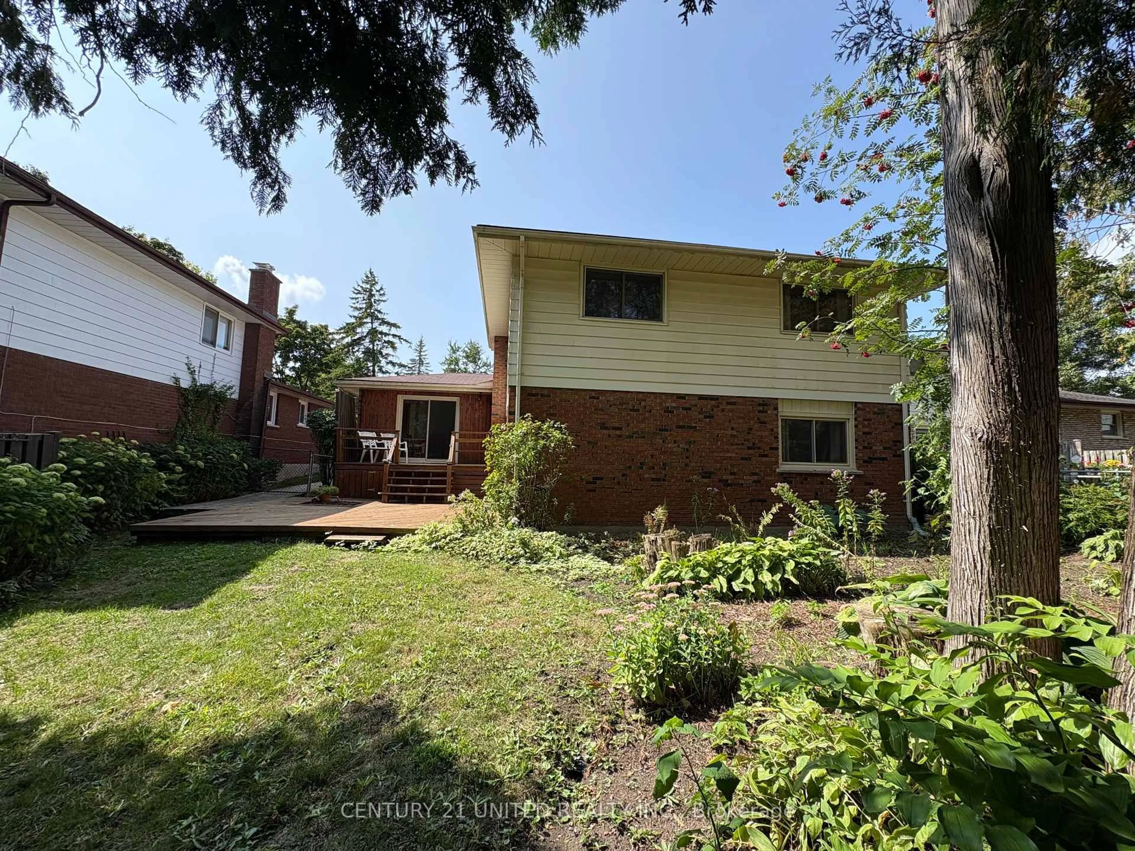 Unknown for 1332 Balsam Ave, Peterborough Ontario K9J 7E2