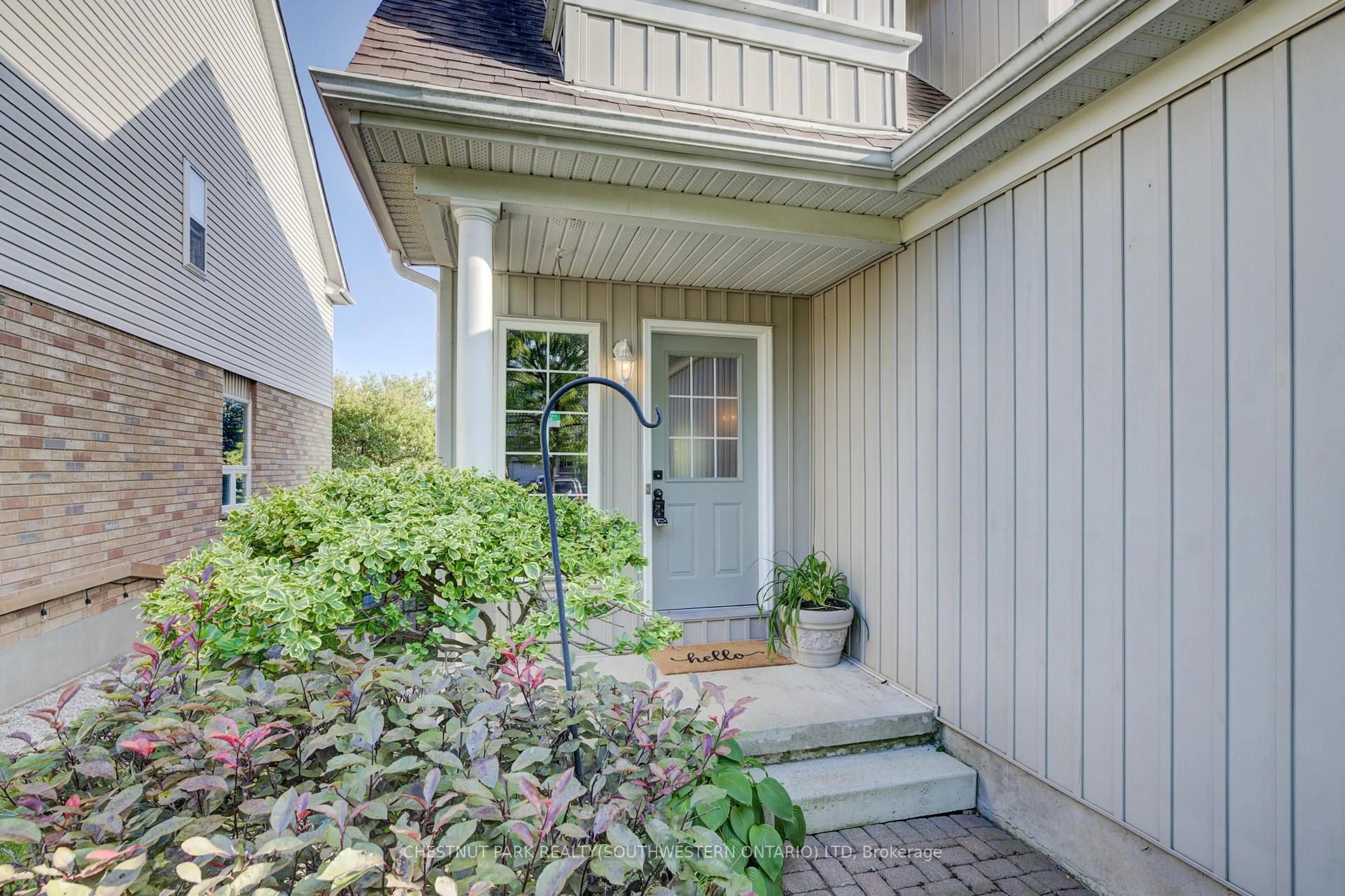 Unknown for 15 Pettitt Dr, Guelph Ontario N1E 7G7
