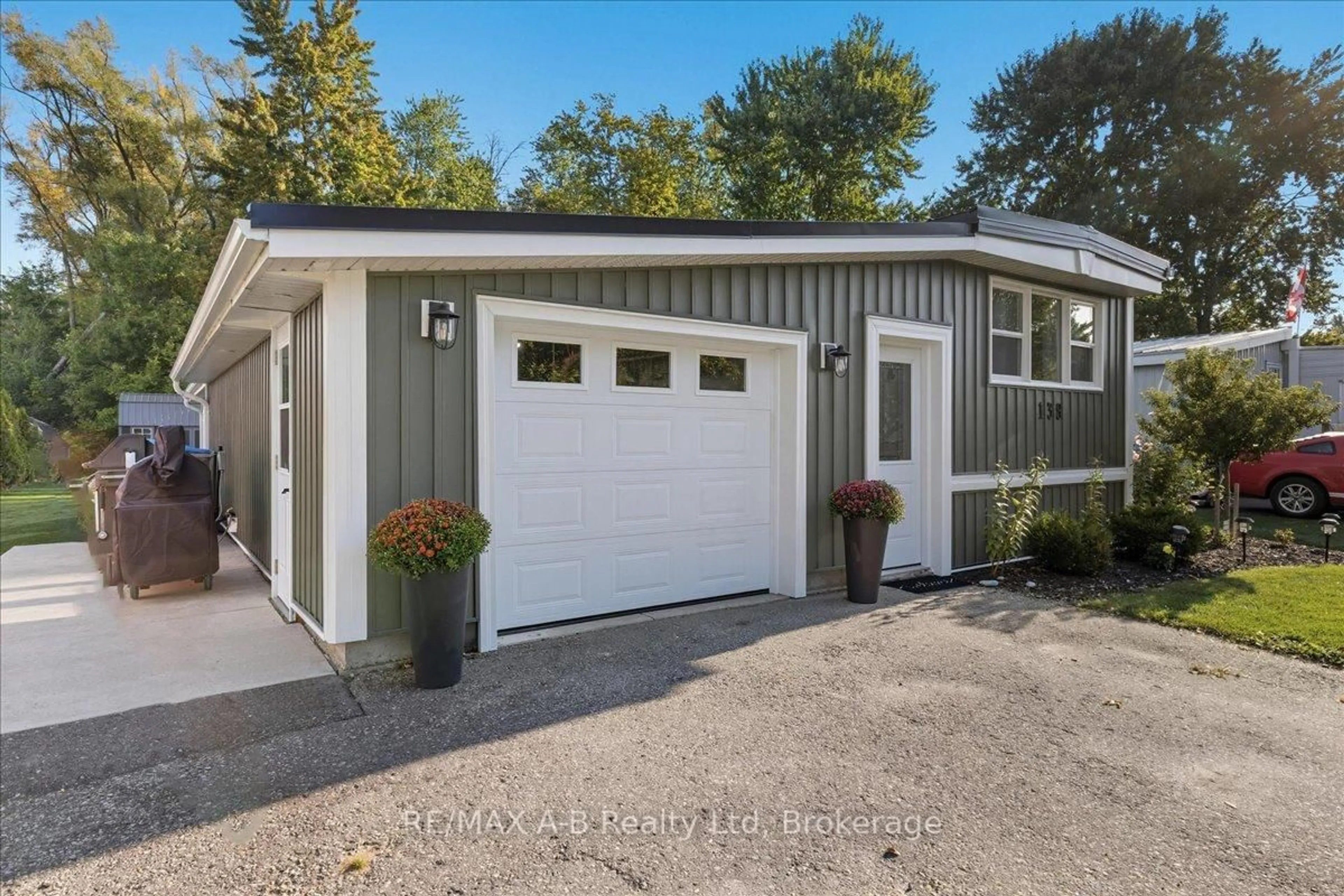 Home with vinyl exterior material, street for 138 Ash St, Perth East Ontario N5A 6S6