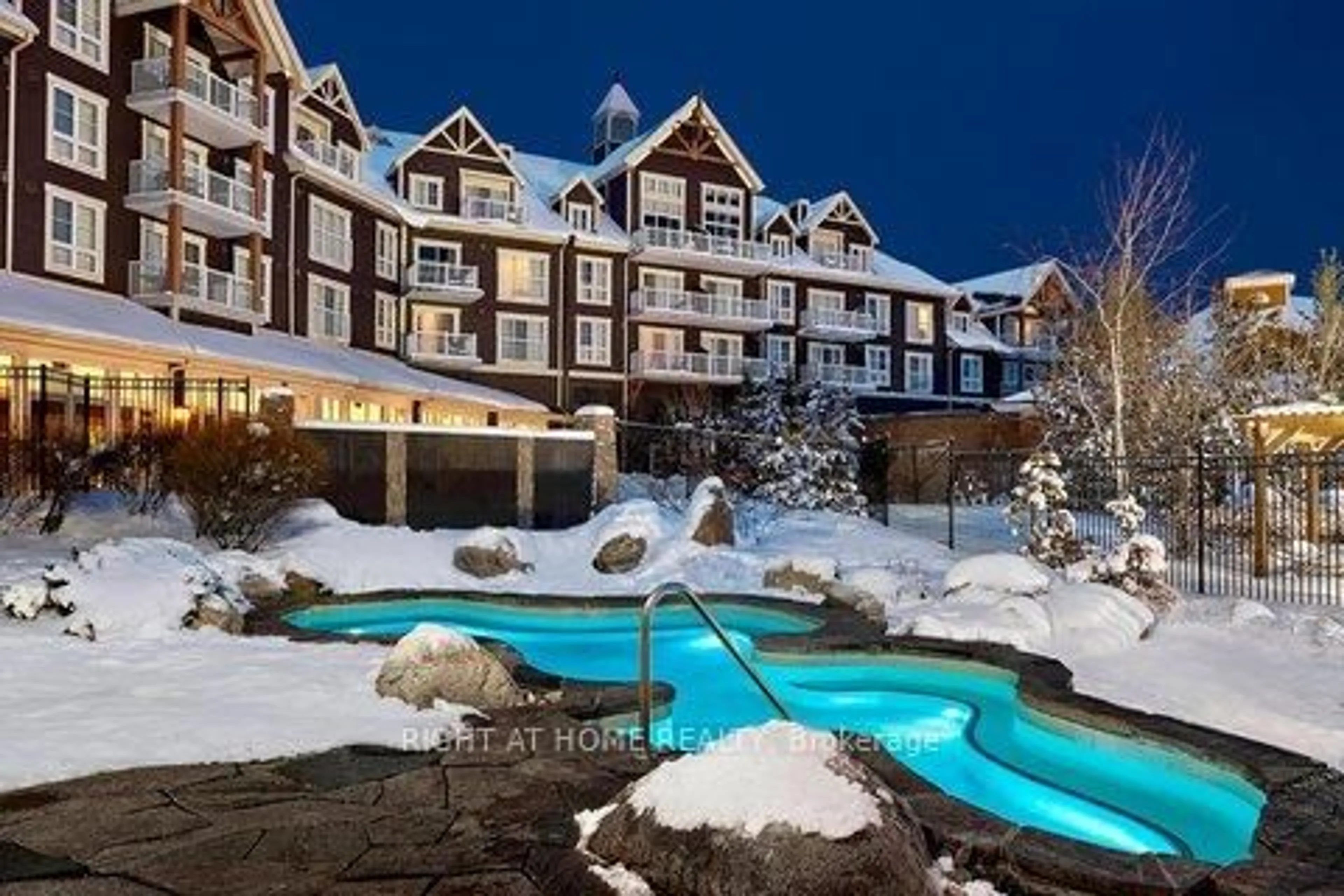 Pool for 220 Gord Canning Dr #281/279, Blue Mountains Ontario L9Y 0V2