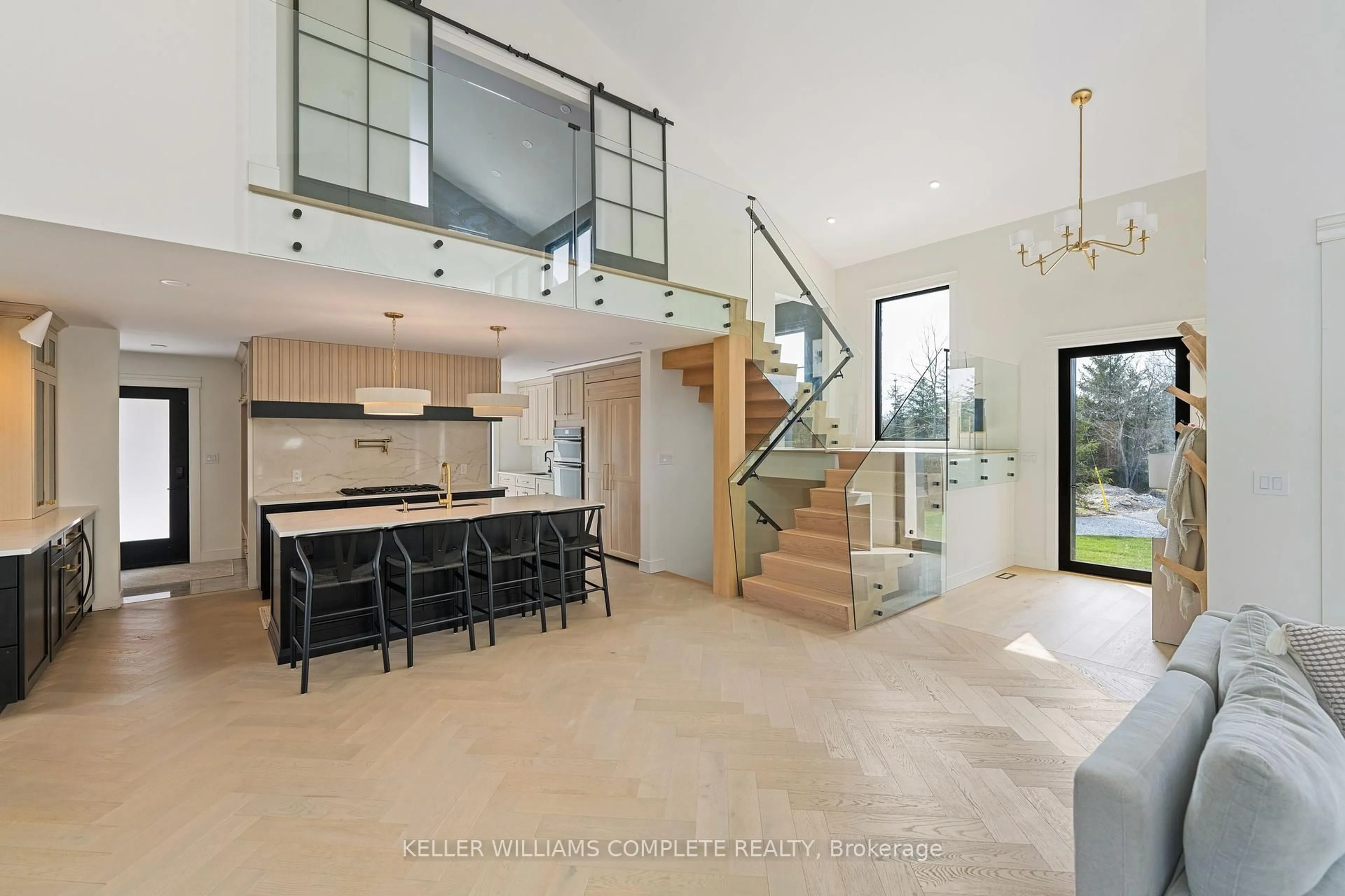 Contemporary kitchen, unknown for 3901 White Rd, Port Colborne Ontario L3K 5V5