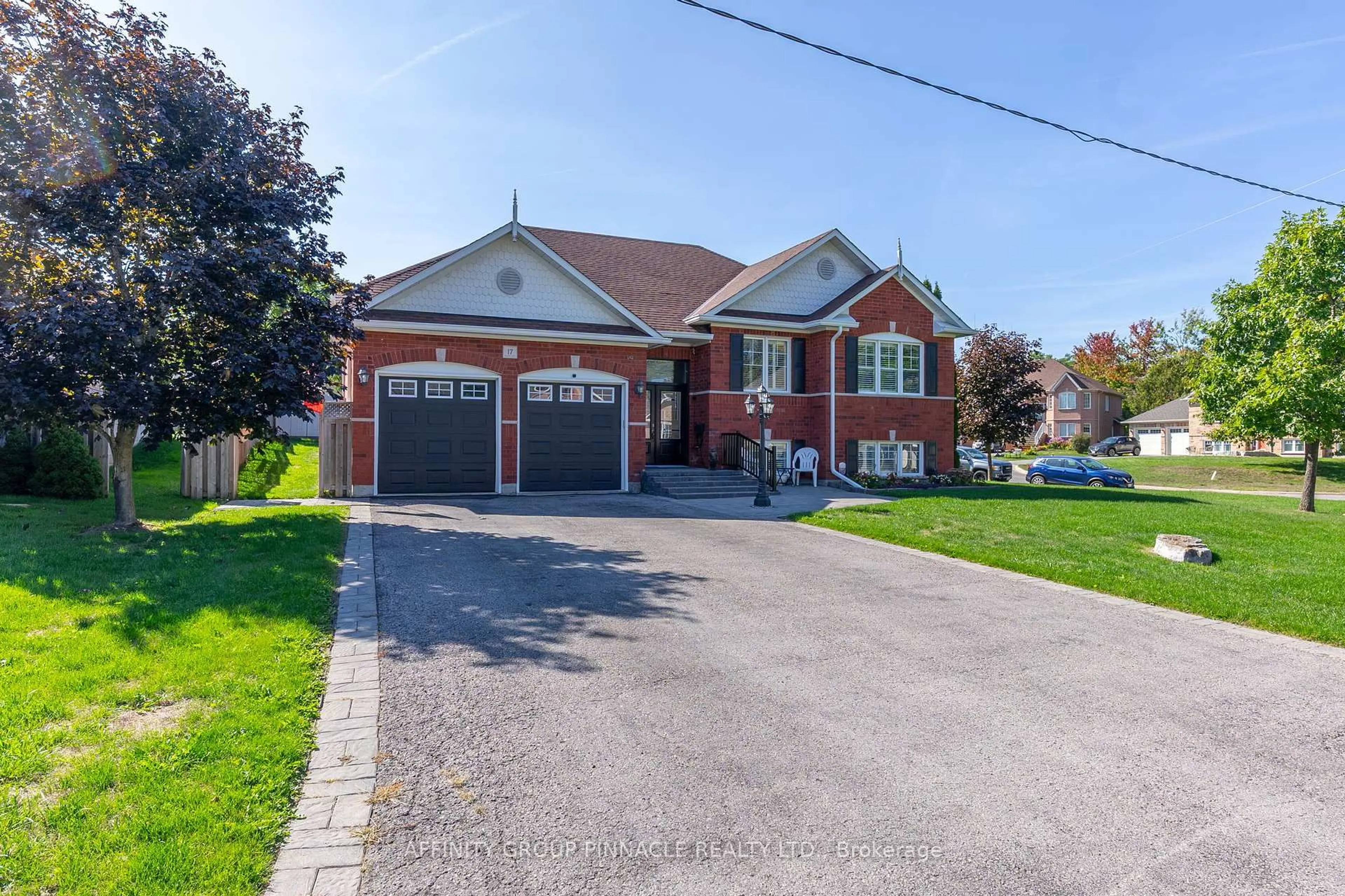 Home with brick exterior material, street for 17 Wood Crt, Kawartha Lakes Ontario K9V 6J4