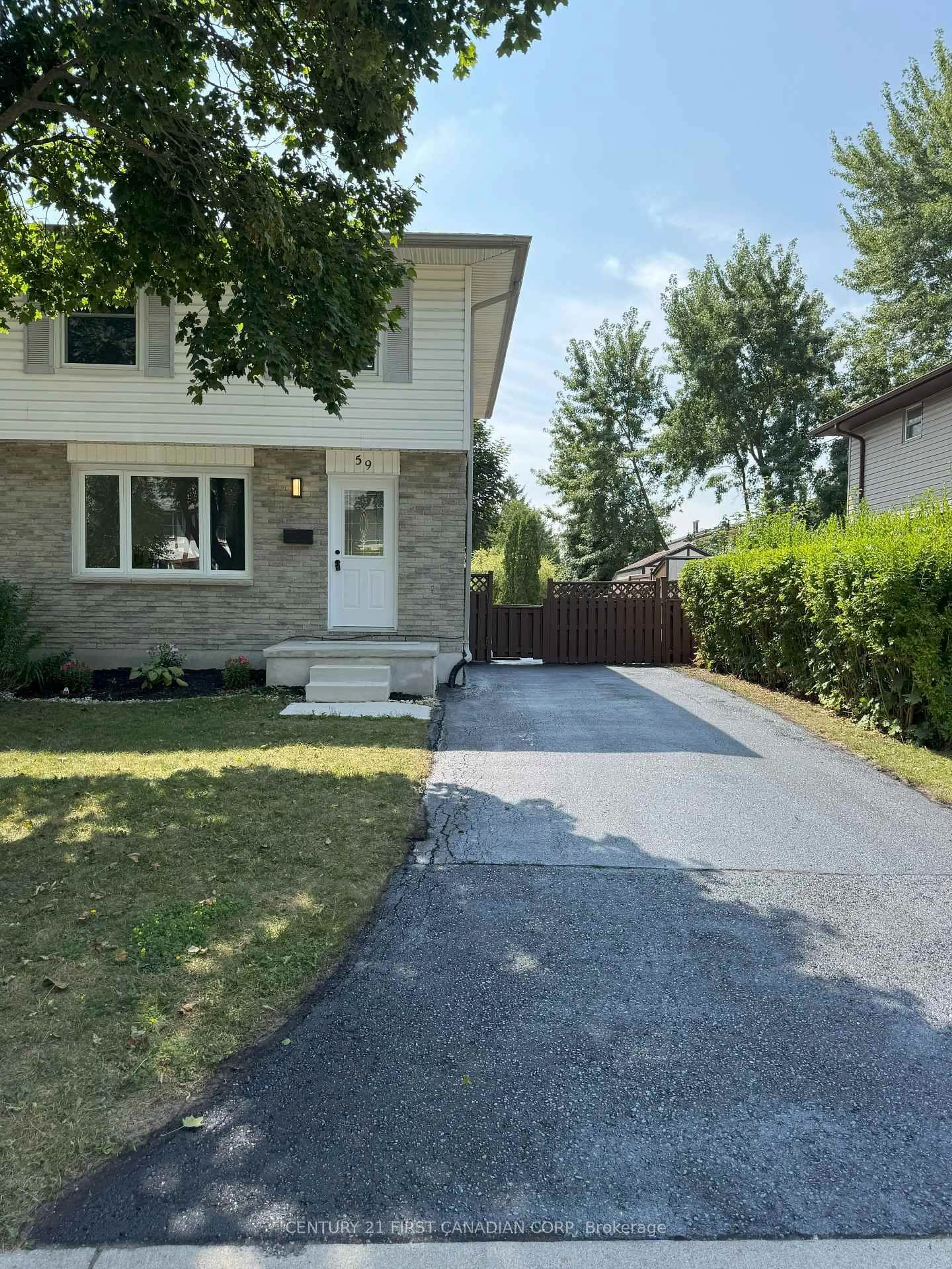 Unknown for 59 Augusta Cres, London South Ontario N6E 2C9
