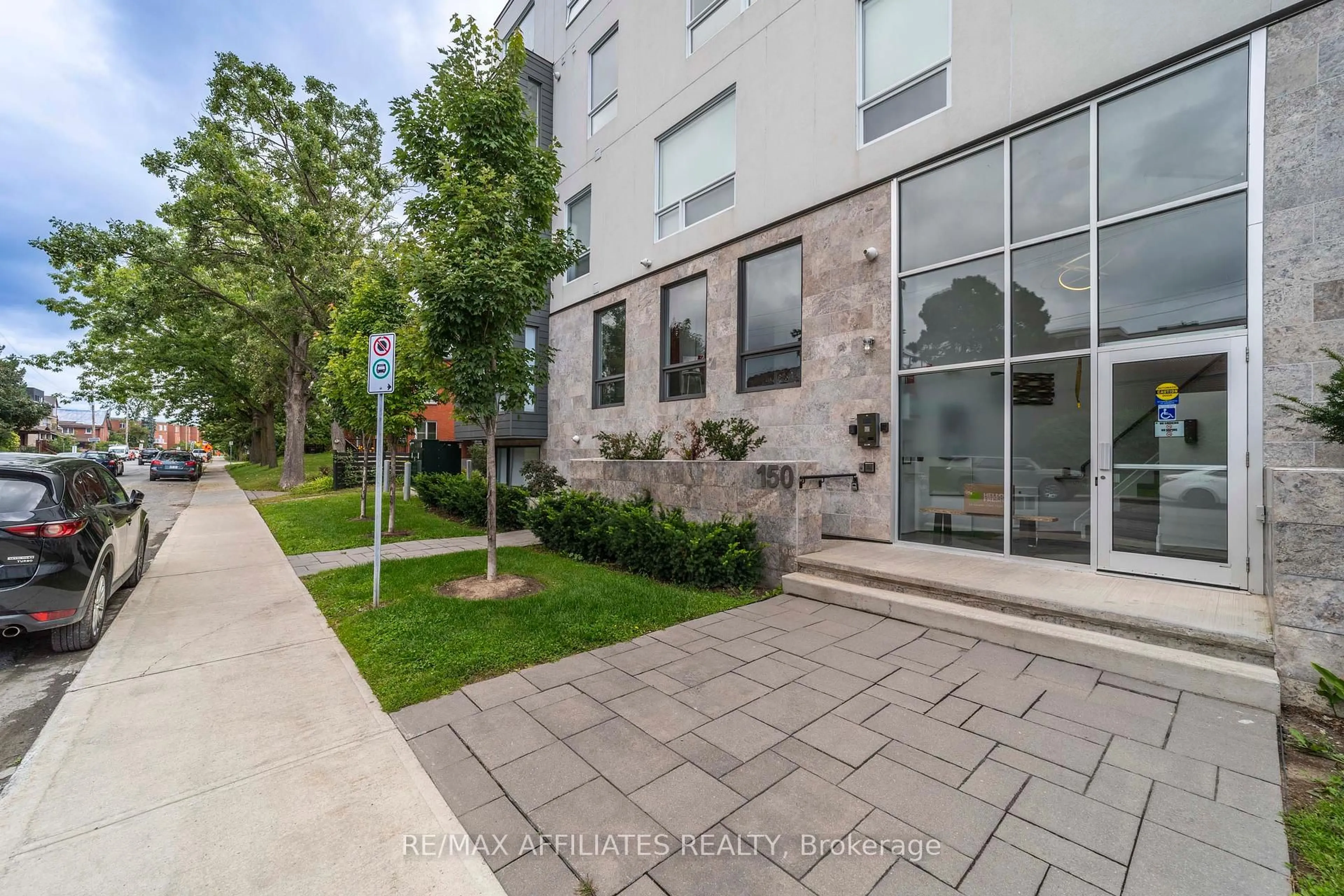 Patio, street for 150 Greenfield Ave #503, Ottawa Ontario K1S 5W6