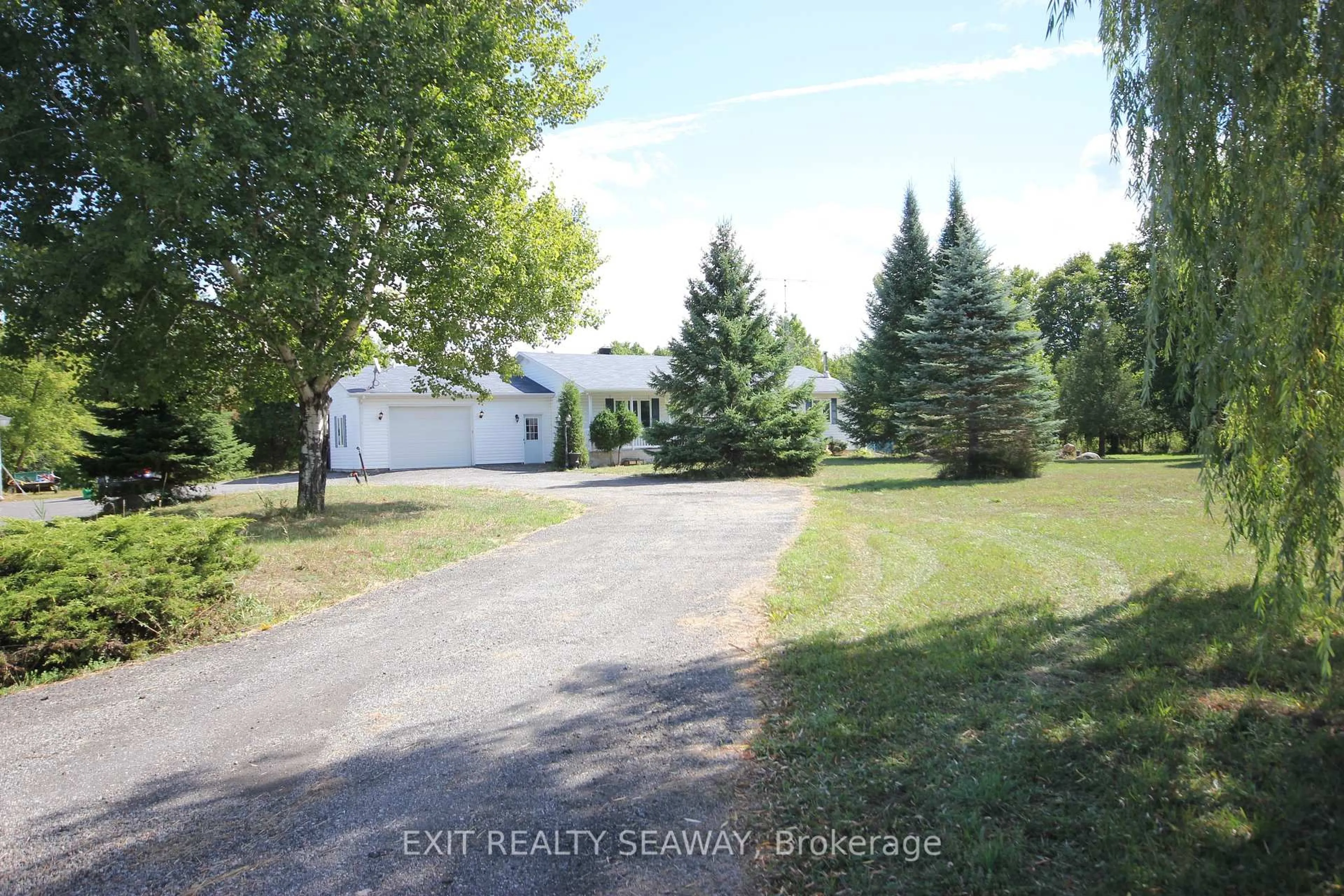 A pic from outside/outdoor area/front of a property/back of a property/a pic from drone, street for 3395 Loch Garry Rd, North Glengarry Ontario K0C 1B0
