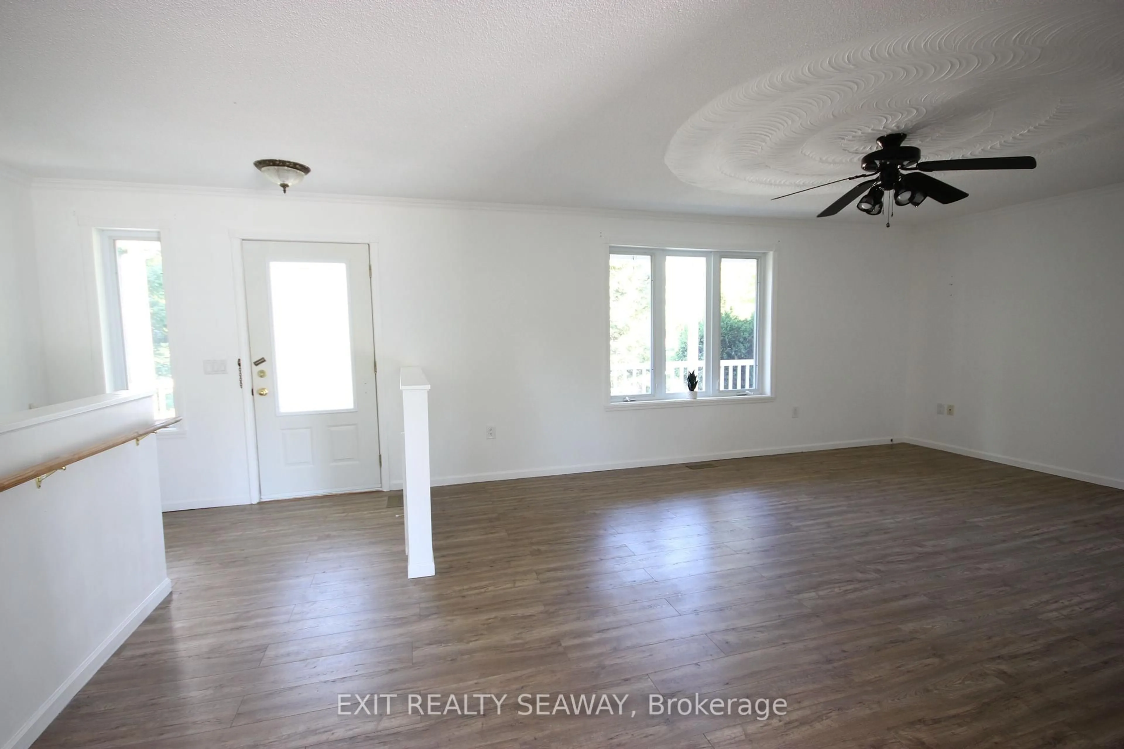A pic of a room for 3395 Loch Garry Rd, North Glengarry Ontario K0C 1B0