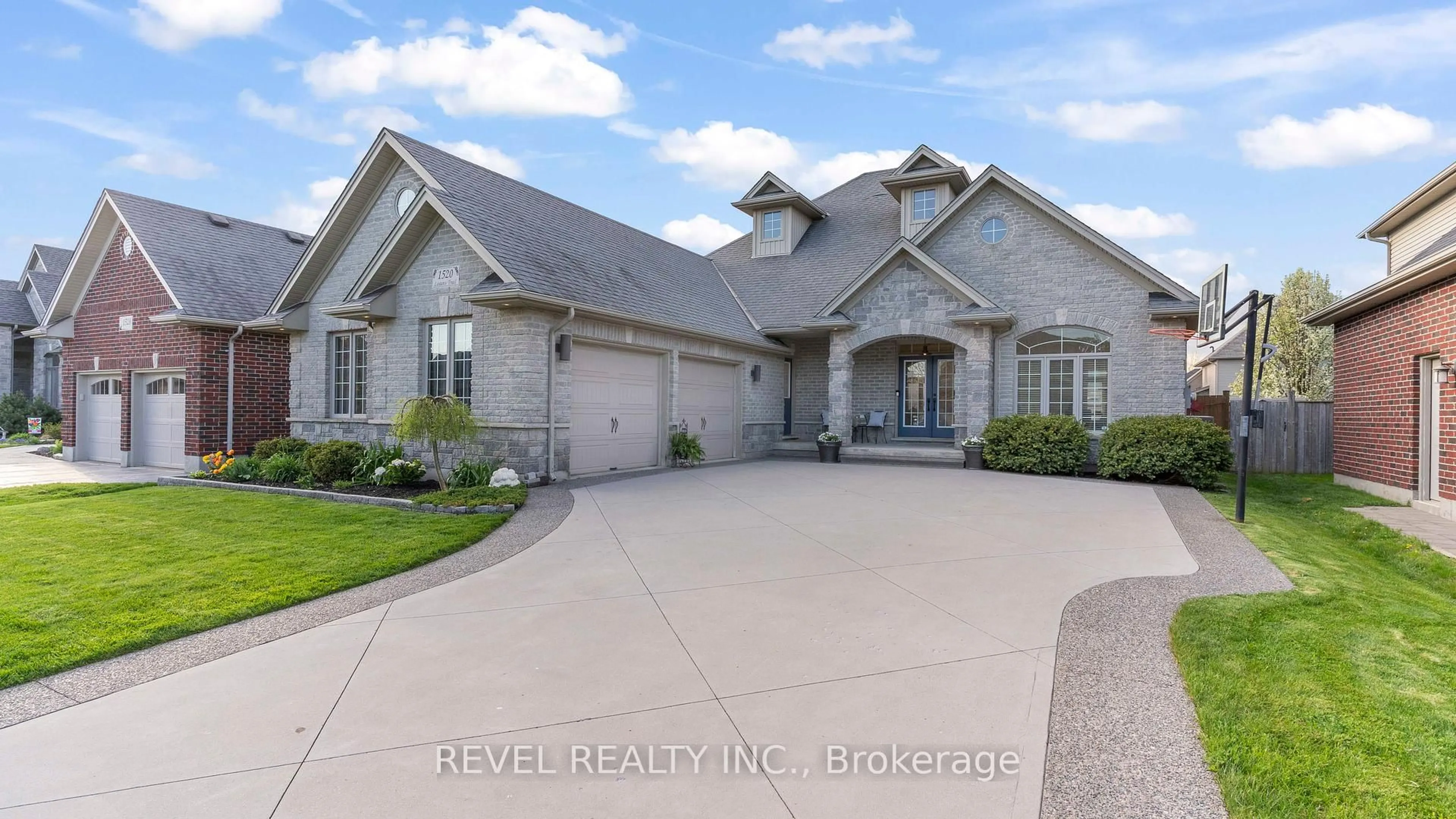 Unknown for 1520 Logans Tr, London South Ontario N6K 0B3