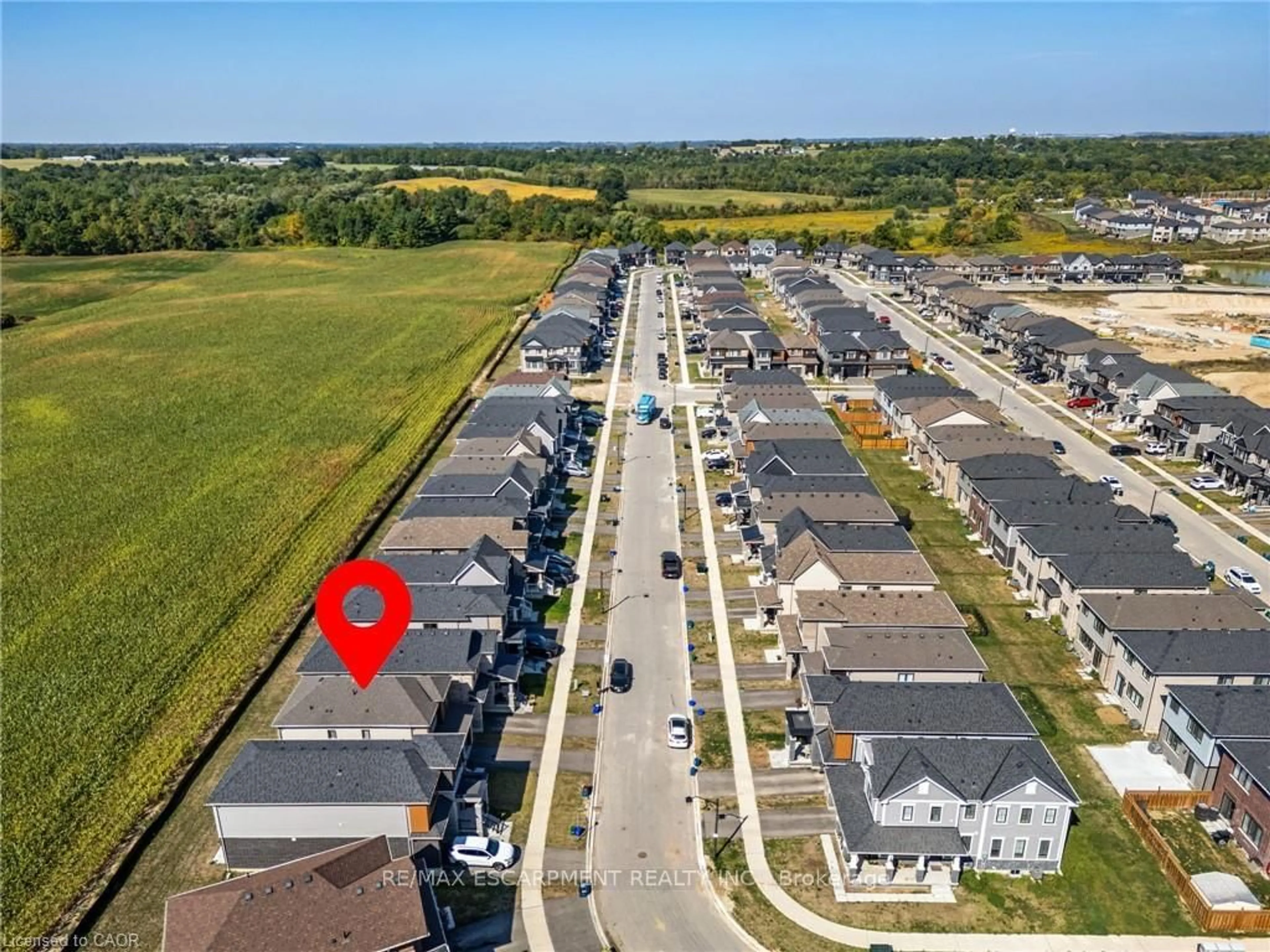 A pic from outside/outdoor area/front of a property/back of a property/a pic from drone, street for 15 Monteith Dr, Brant Ontario N3T 0W6