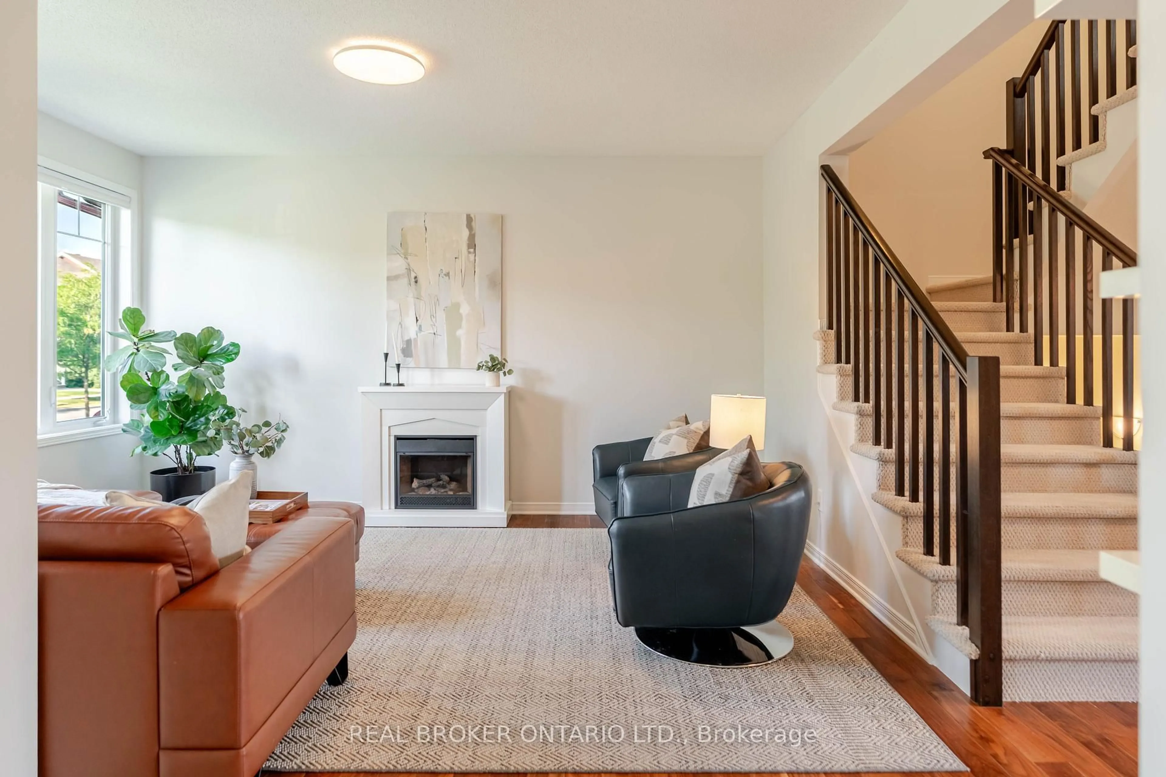 Living room with furniture, unknown for 408 Sweetflag St, Ottawa Ontario K2J 5Y6