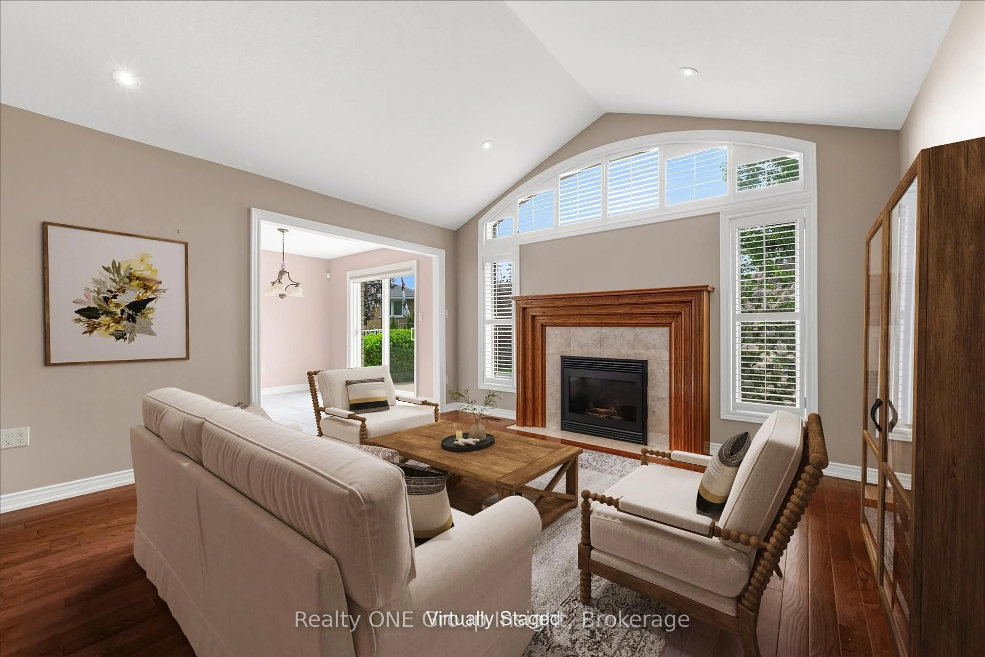 Living room with furniture, unknown for 66 Chelmsford Pl, Hamilton Ontario L8H 7T3
