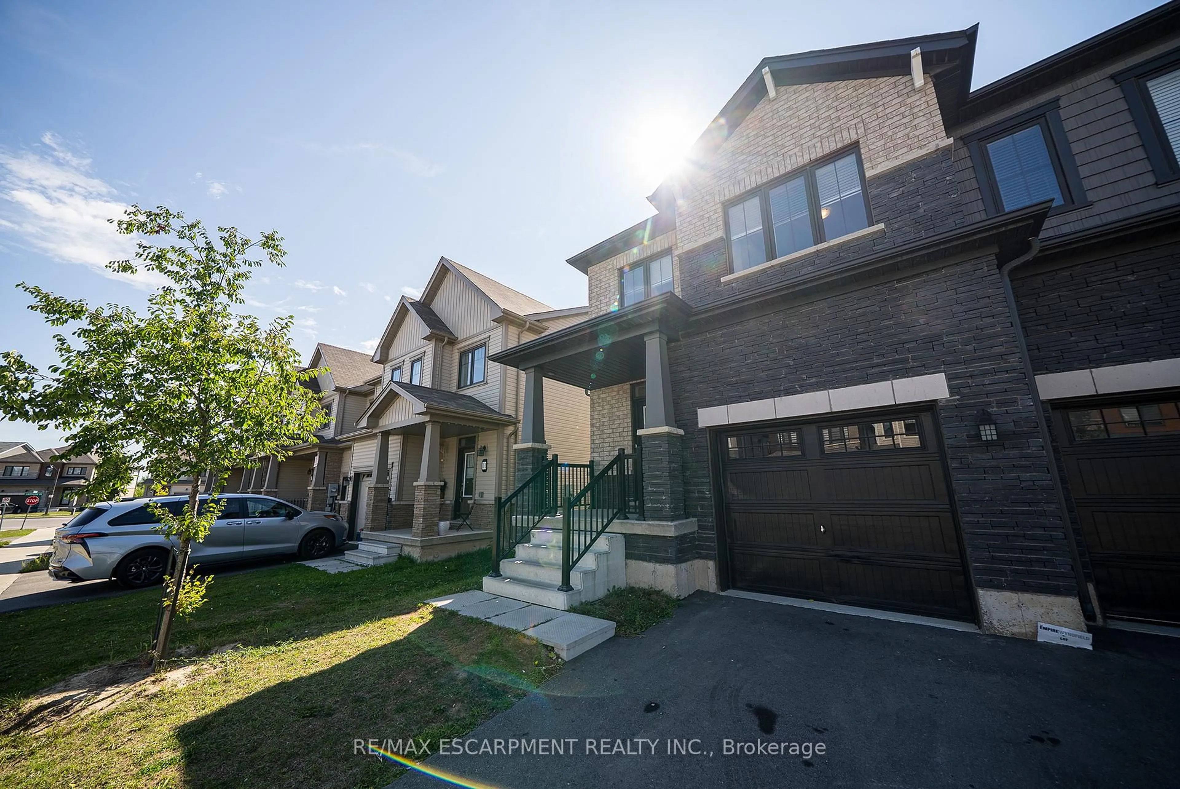 Unknown for 13 Amos Ave, Brantford Ontario N3T 0V4