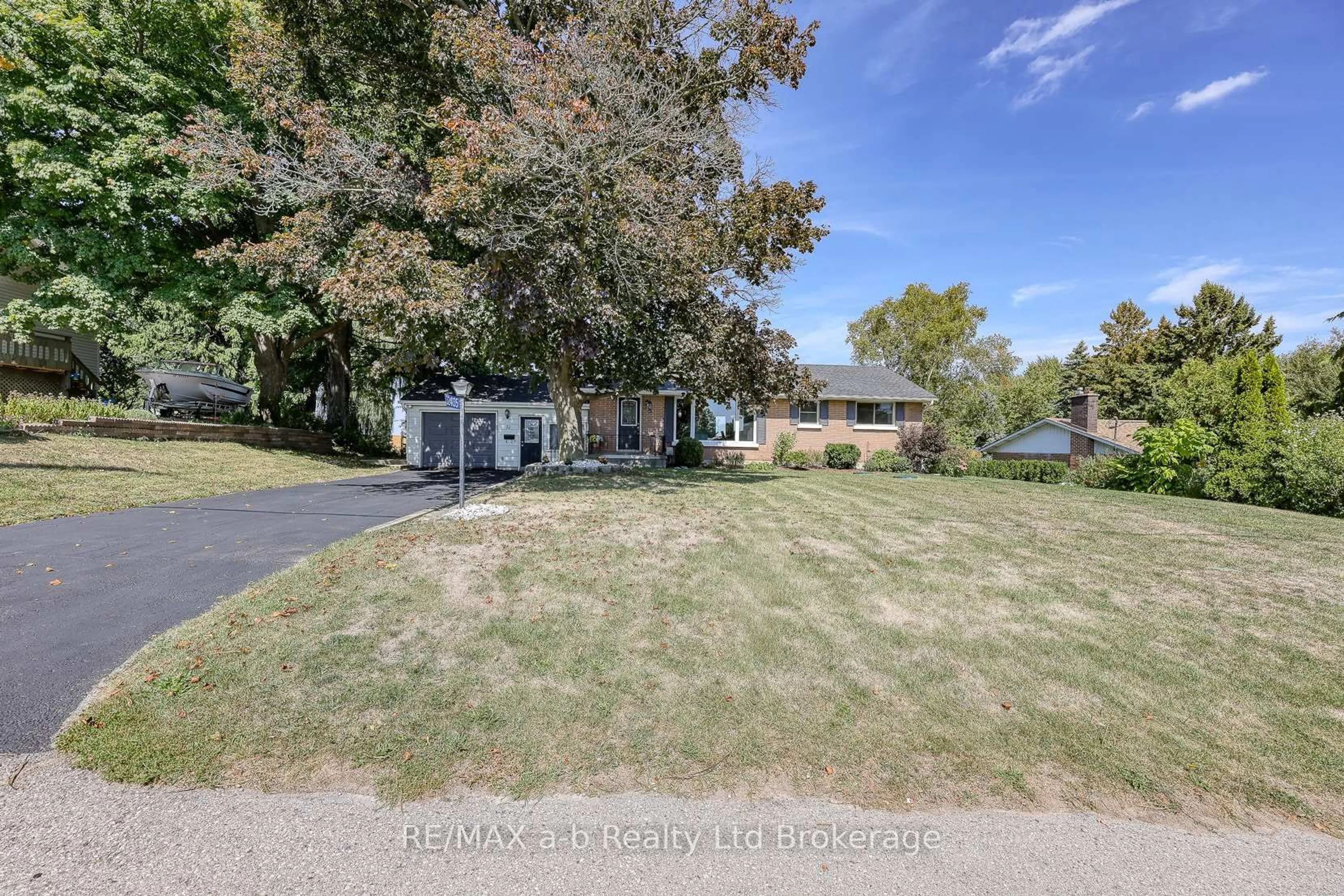A pic from outside/outdoor area/front of a property/back of a property/a pic from drone, street for 324135 Mount Elgin Rd, South-West Oxford Ontario N0J 1N0