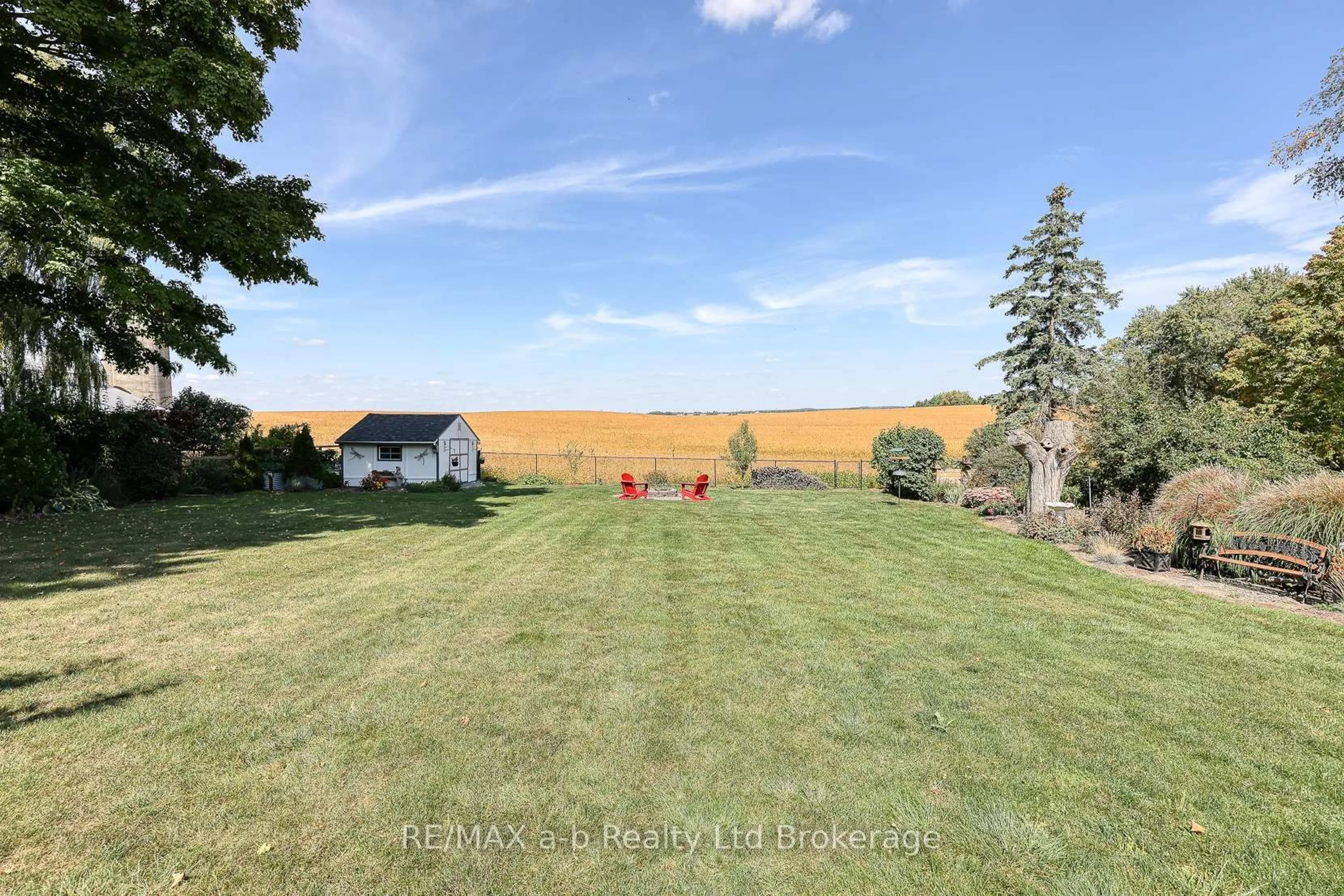 A pic from outside/outdoor area/front of a property/back of a property/a pic from drone, water/lake/river/ocean view for 324135 Mount Elgin Rd, South-West Oxford Ontario N0J 1N0