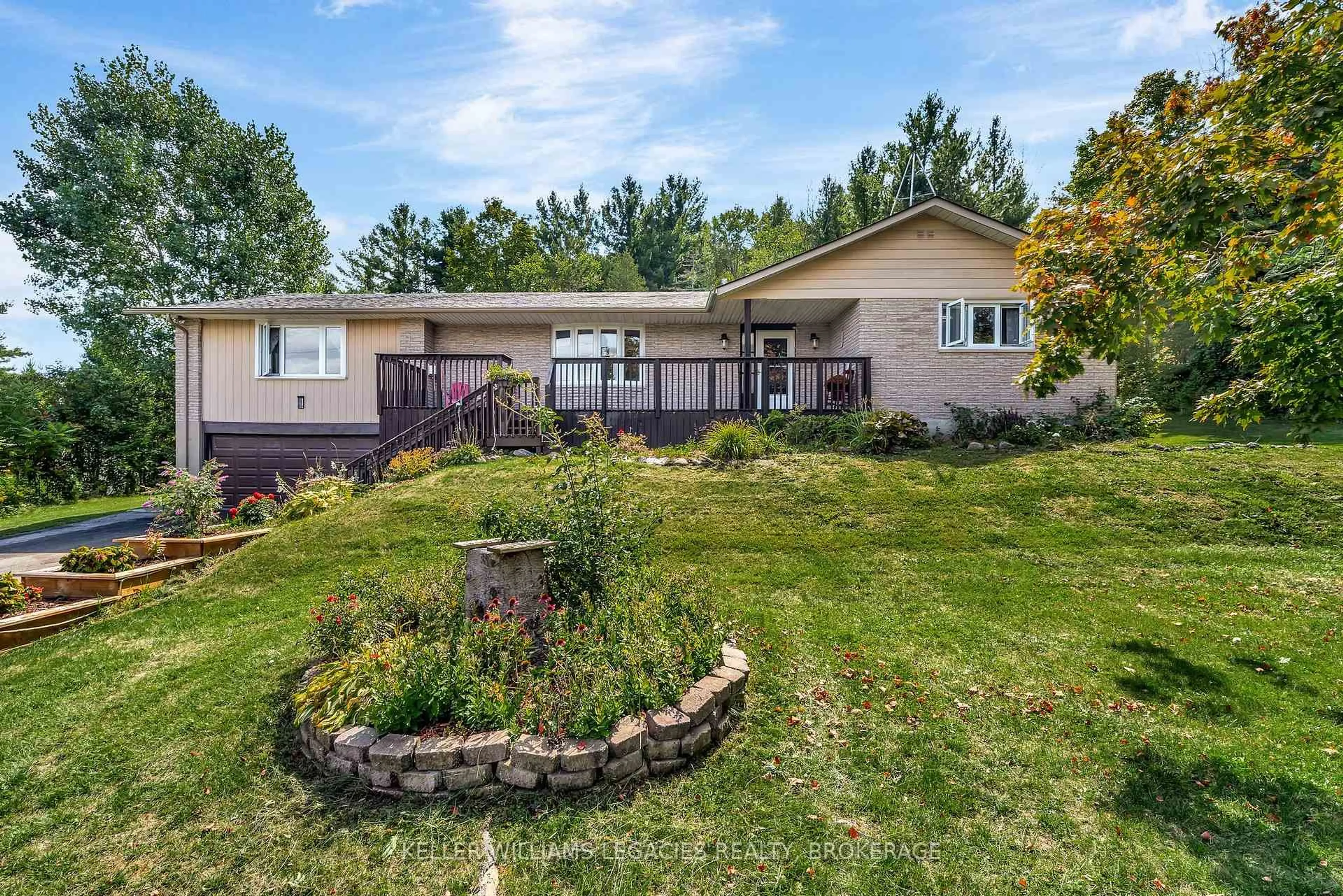 A pic from outside/outdoor area/front of a property/back of a property/a pic from drone, mountain view for 1543 COUNTY ROAD 28 Rd, Brighton Ontario K0K 1H0
