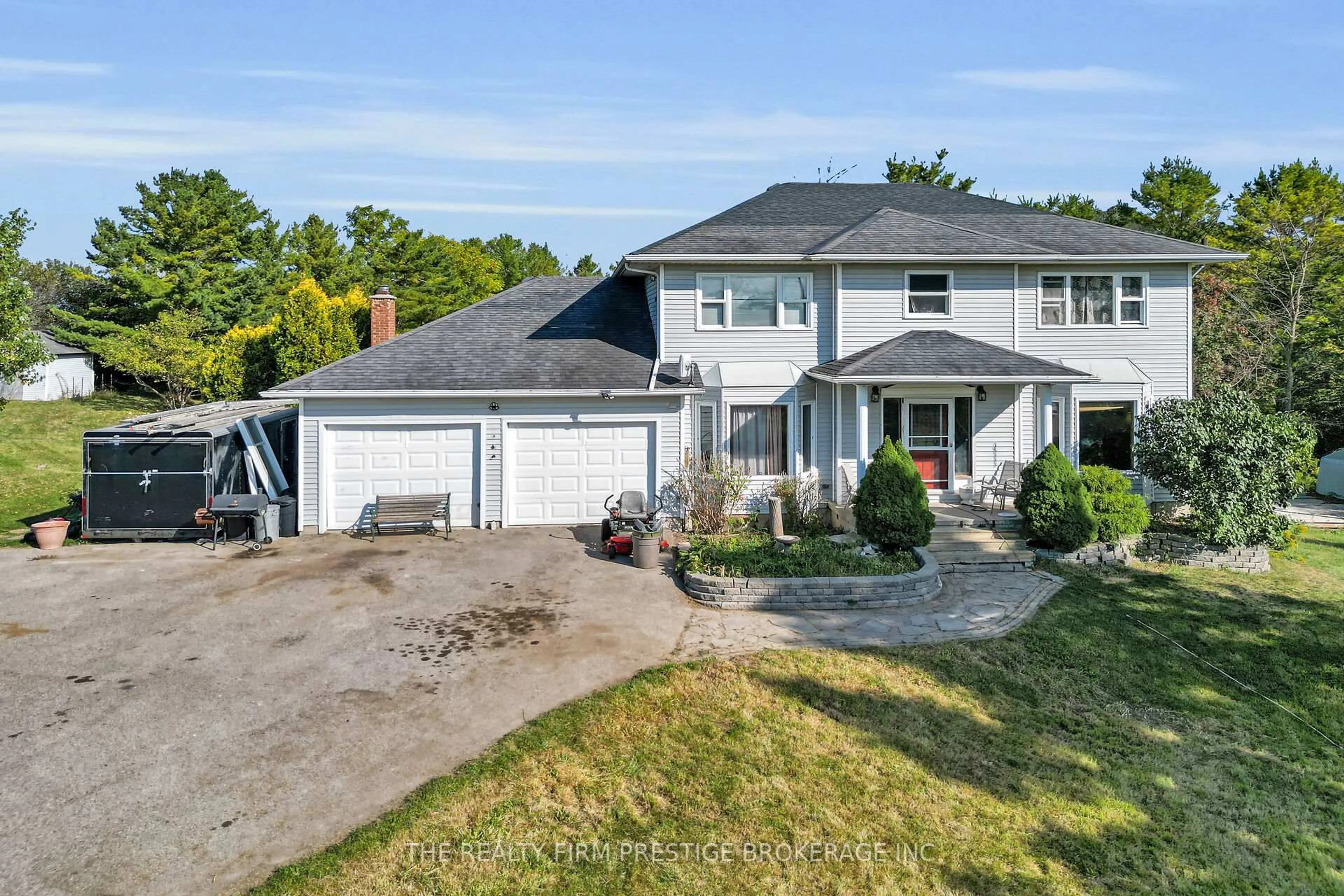 A pic from outside/outdoor area/front of a property/back of a property/a pic from drone, street for 36315 Talbot Tr, Southwold Ontario N0L 2E0