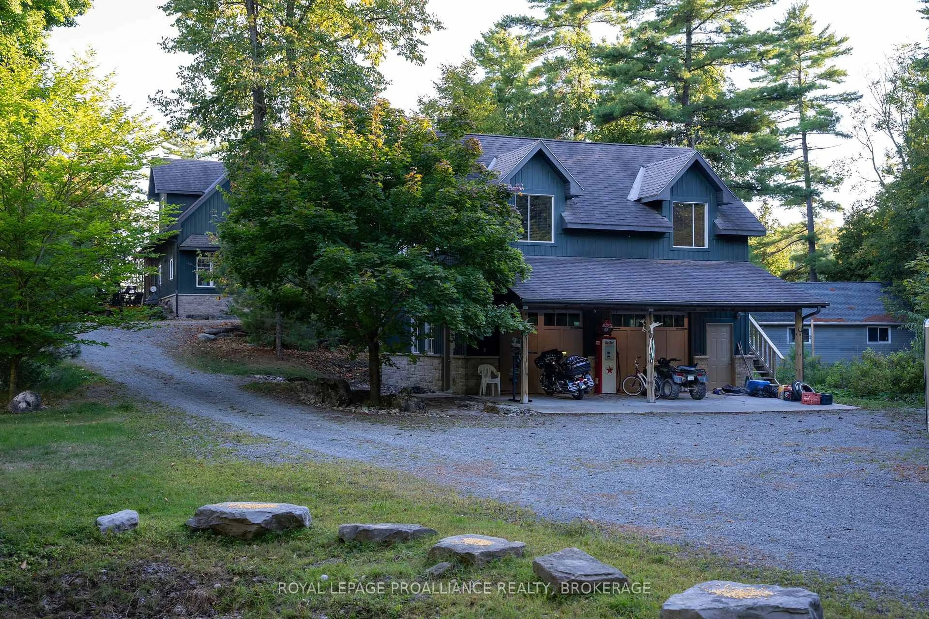 A pic from outside/outdoor area/front of a property/back of a property/a pic from drone, unknown for 441B MacComish Lane, Perth Road Ontario K0H 2L0
