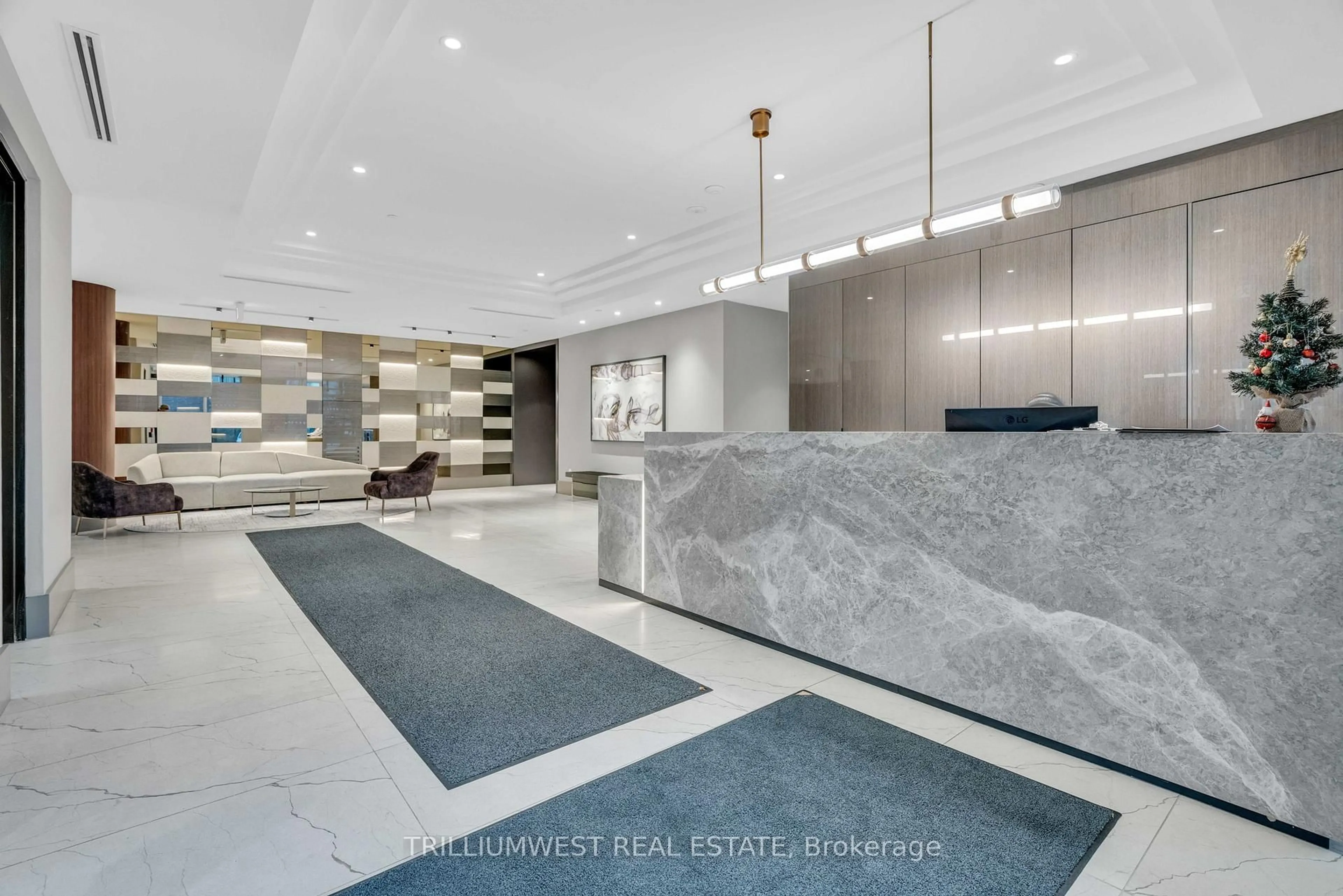 Lobby for 55 Duke St #322, Kitchener Ontario N2H 0C9