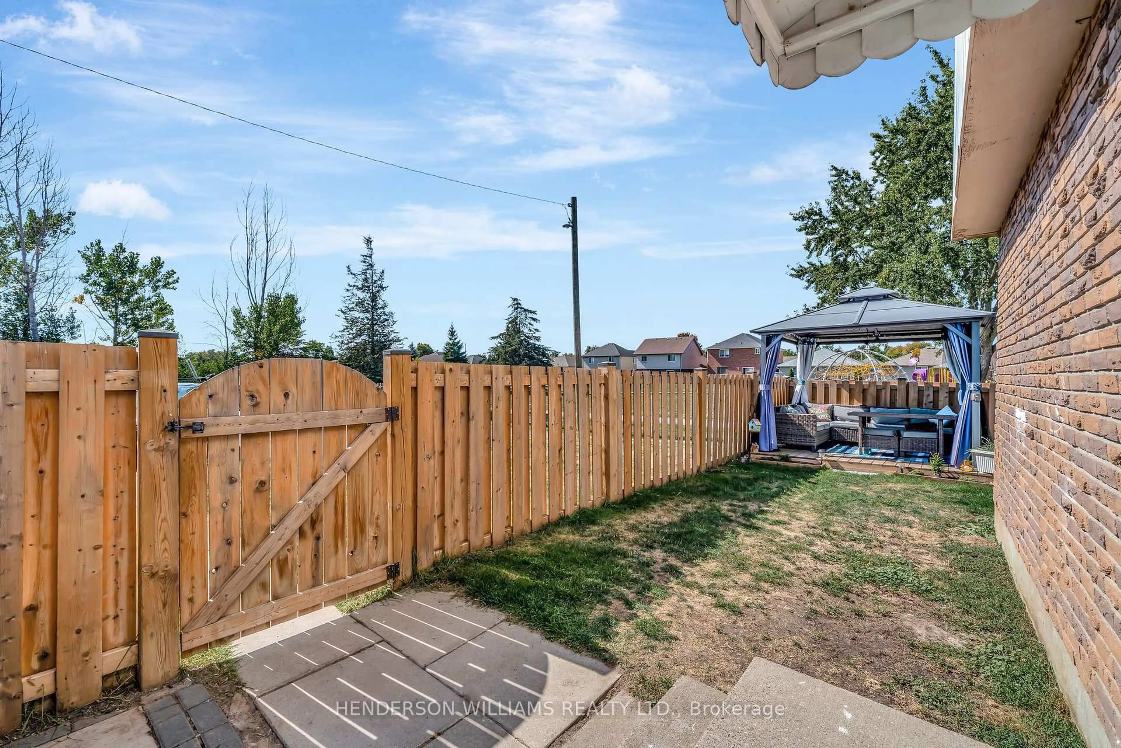 Patio, unknown for 25 Tracey Park Dr #72, Belleville Ontario K8P 4R4