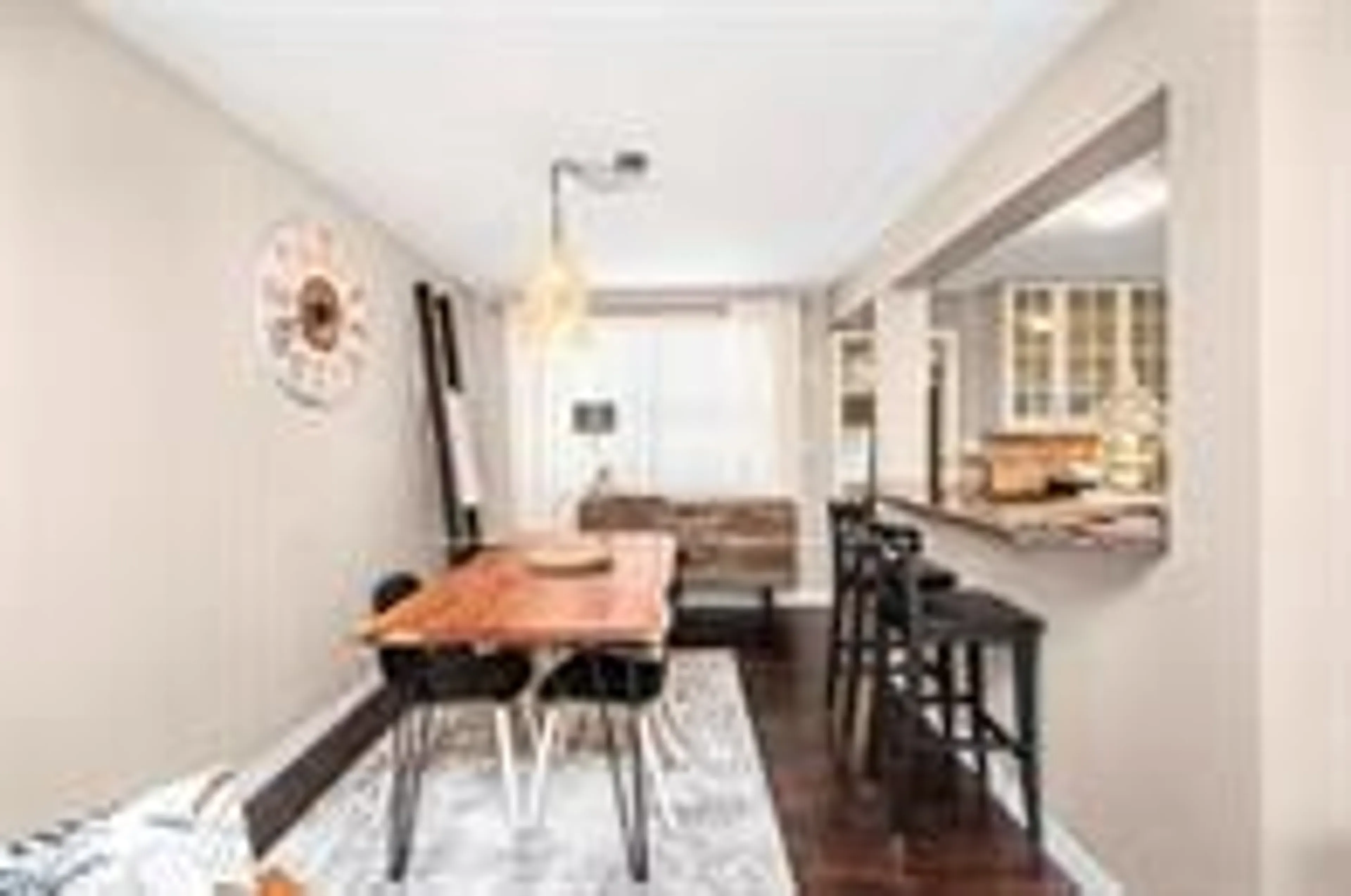 Dining room, wood/laminate floor for 8 Craig Blvd, Grimsby Ontario L3M 4C1