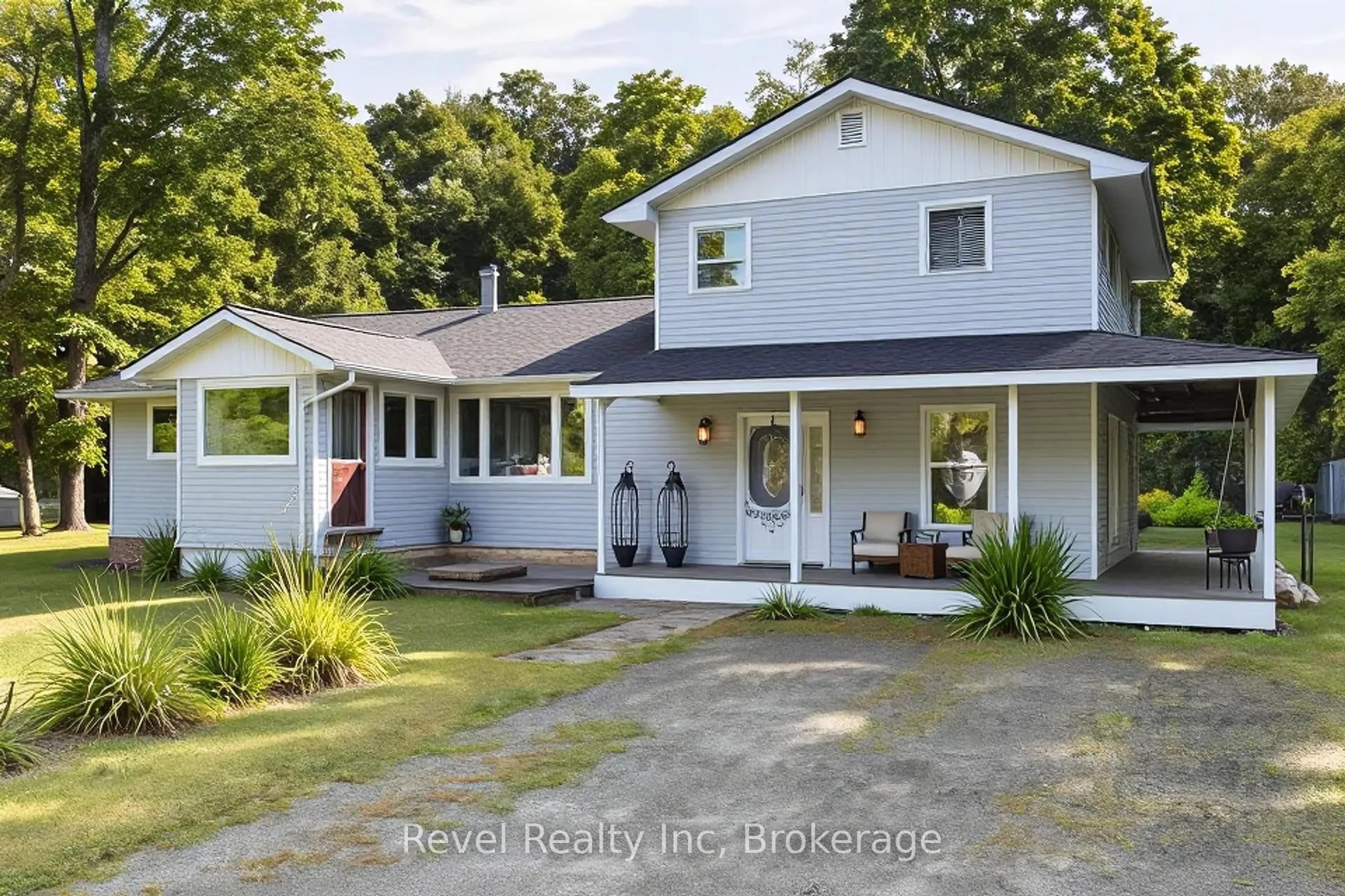 Home with vinyl exterior material, street for 19 Sandy Plains Rd, Seguin Ontario P2A 2W8