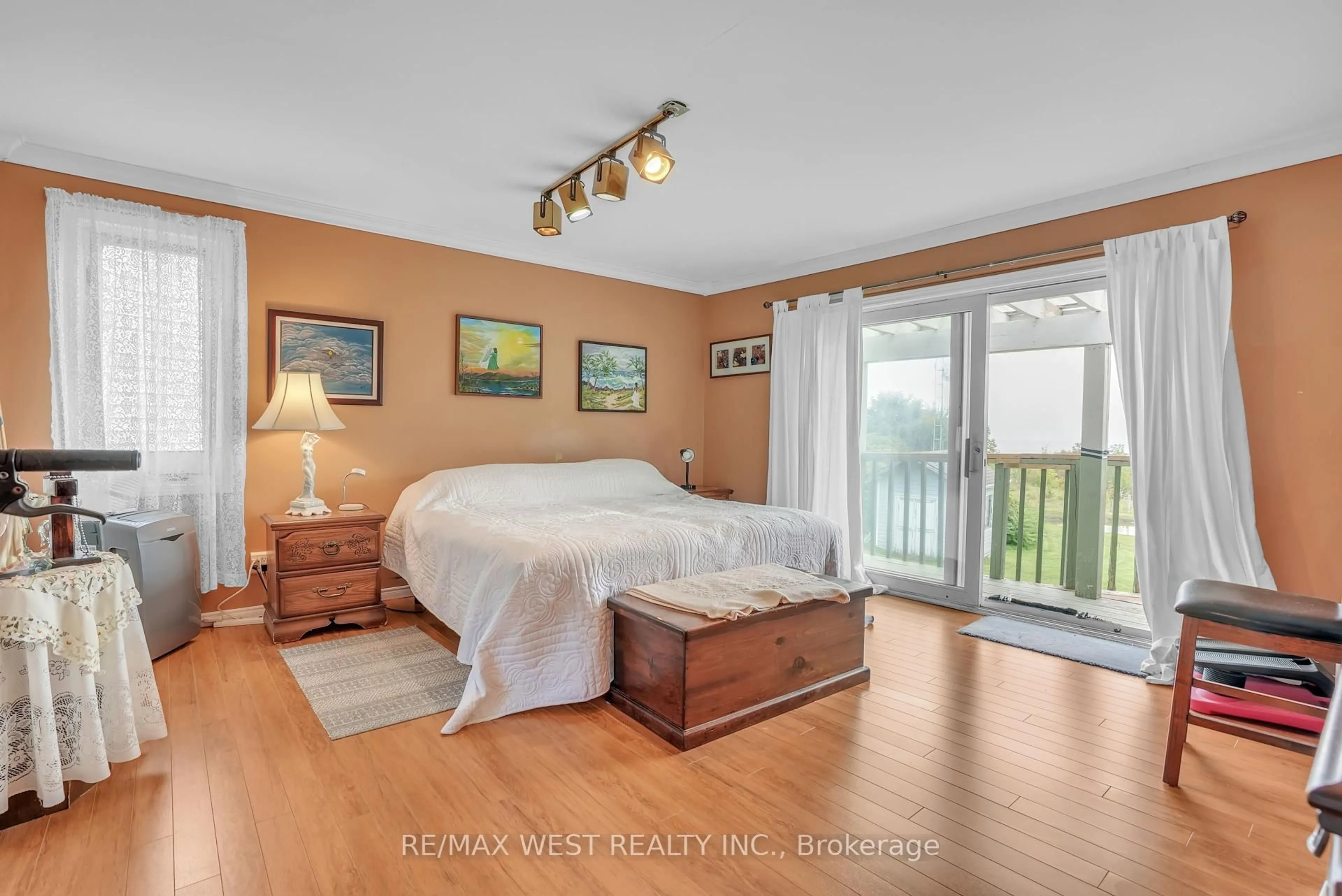 Bedroom with bed, wood/laminate floor for 143 Captain's Crt, Meaford Ontario N4L 1W5