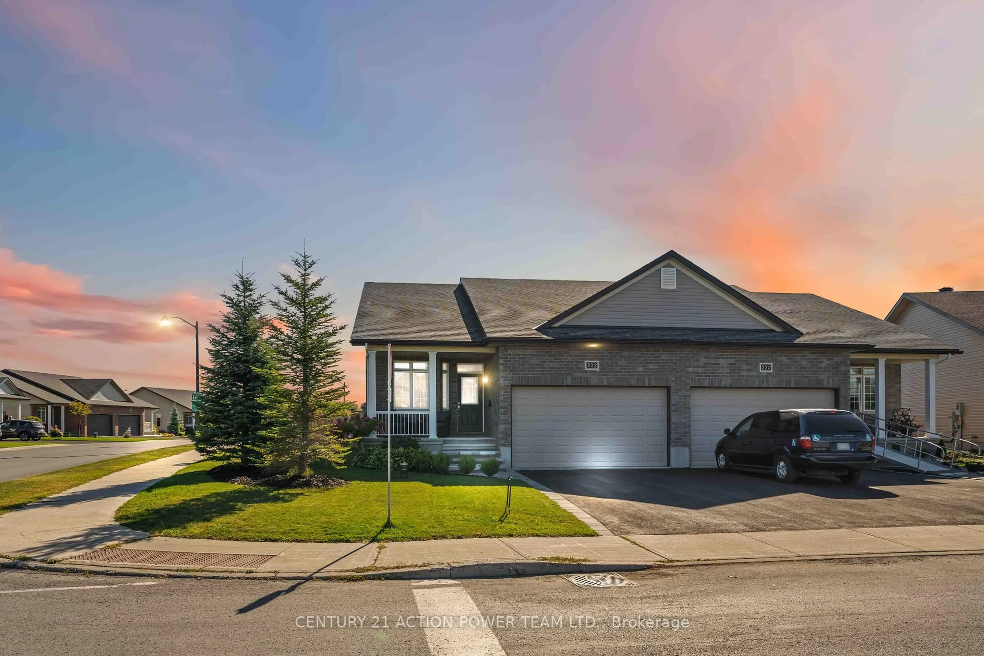 A pic from outside/outdoor area/front of a property/back of a property/a pic from drone, street for 222 Cedarstone St, Richmond Ontario K0A 2Z0
