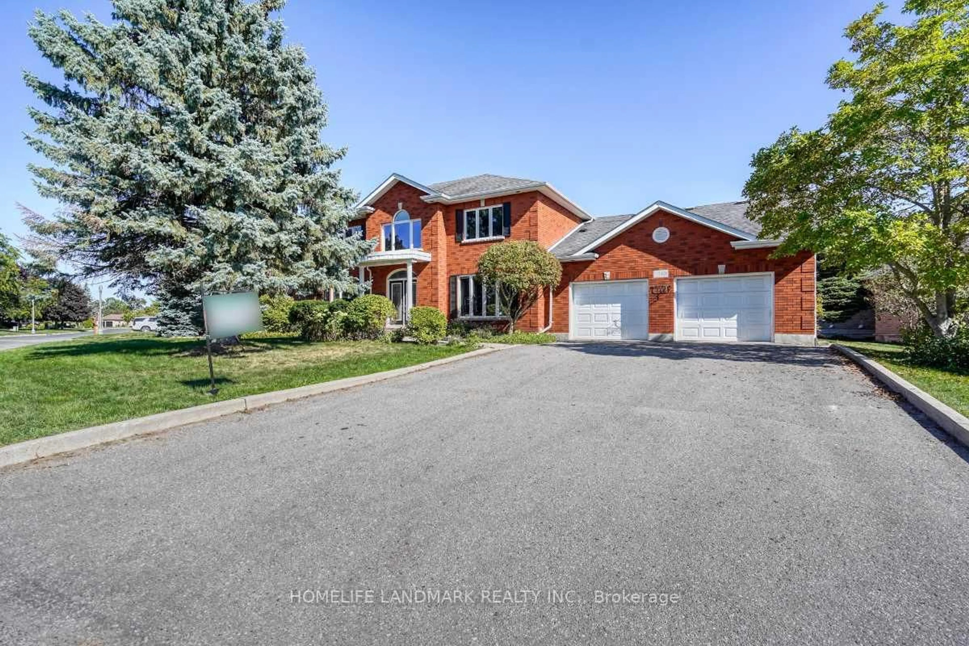 A pic from outside/outdoor area/front of a property/back of a property/a pic from drone, street for 1740 Waddell Ave, Peterborough Ontario K9K 2G5