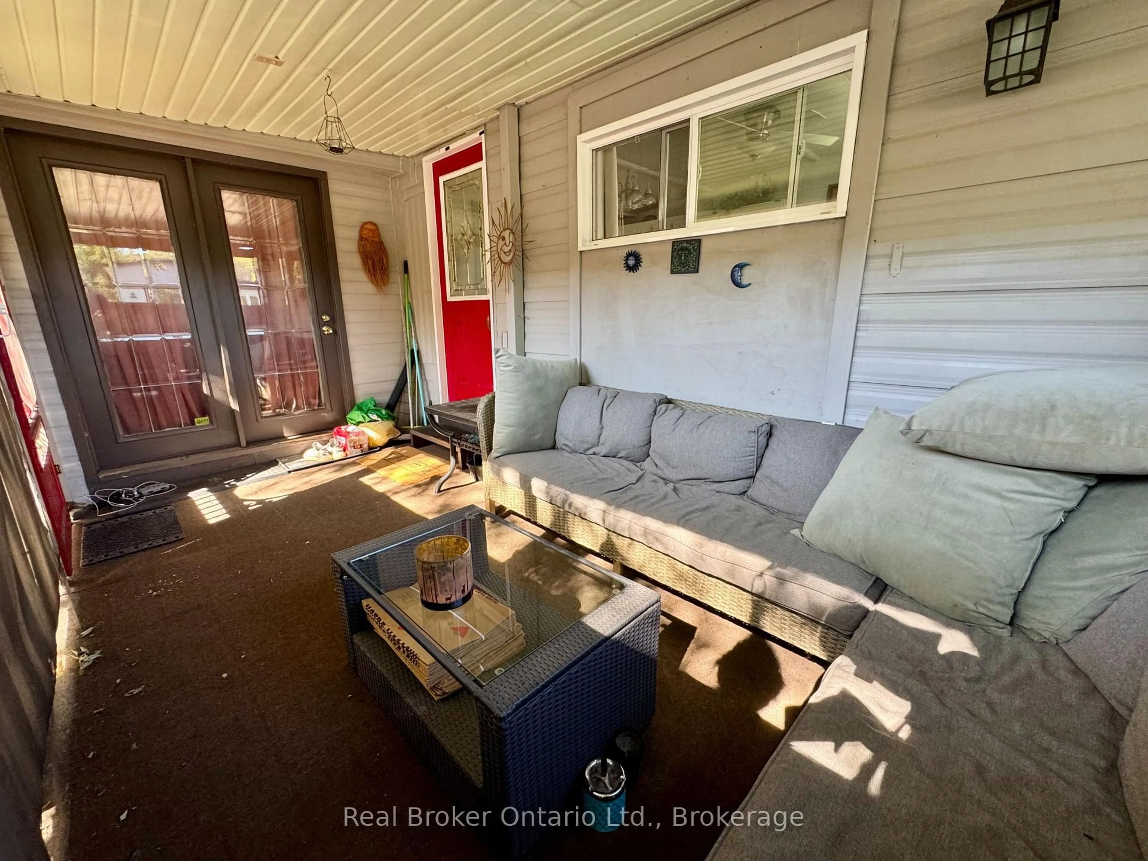 Unknown for 580 Beaver Creek Rd #243, Waterloo Ontario N2J 3Z4
