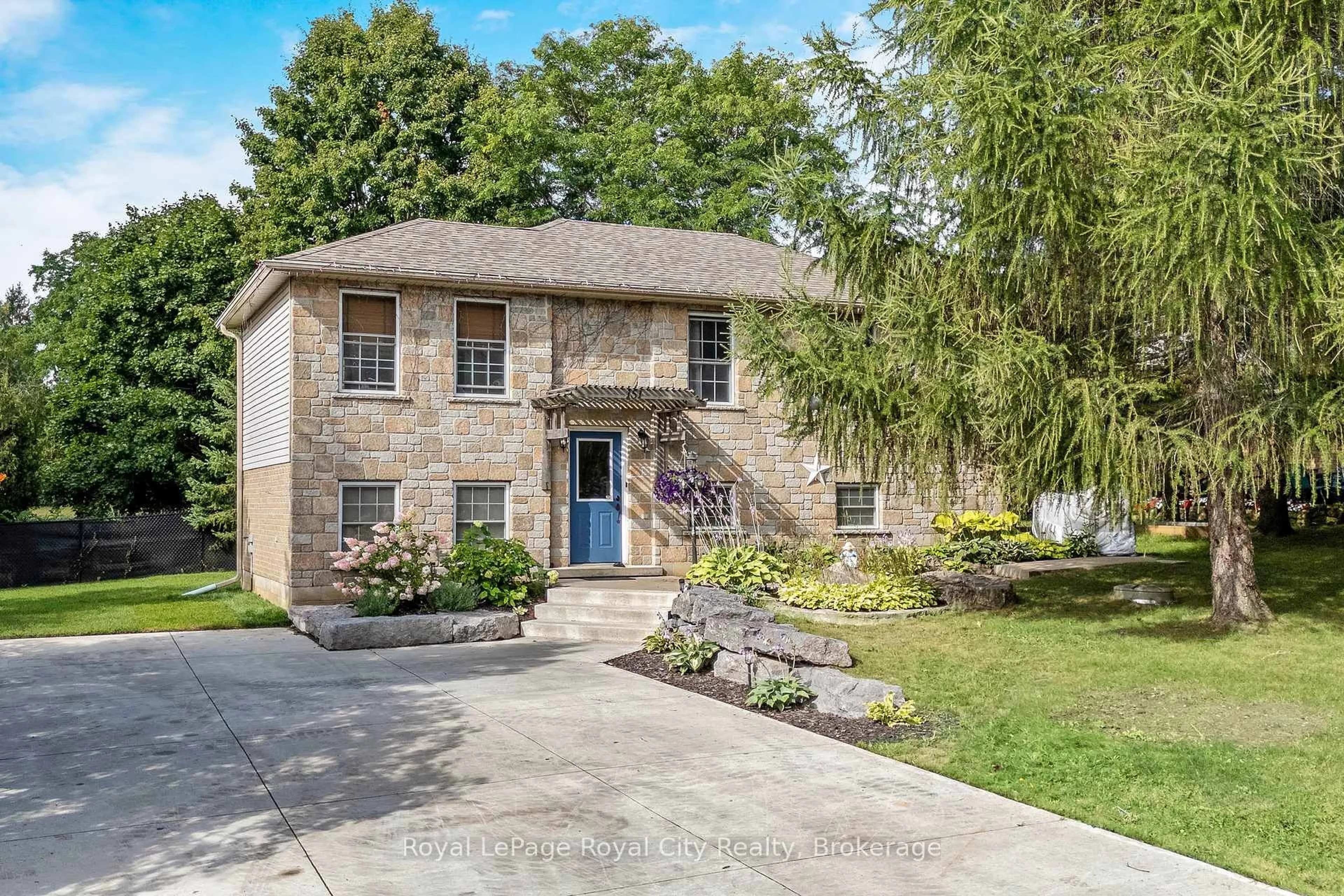 Home with brick exterior material, street for 151 Queen St, Guelph/Eramosa Ontario N0B 2K0