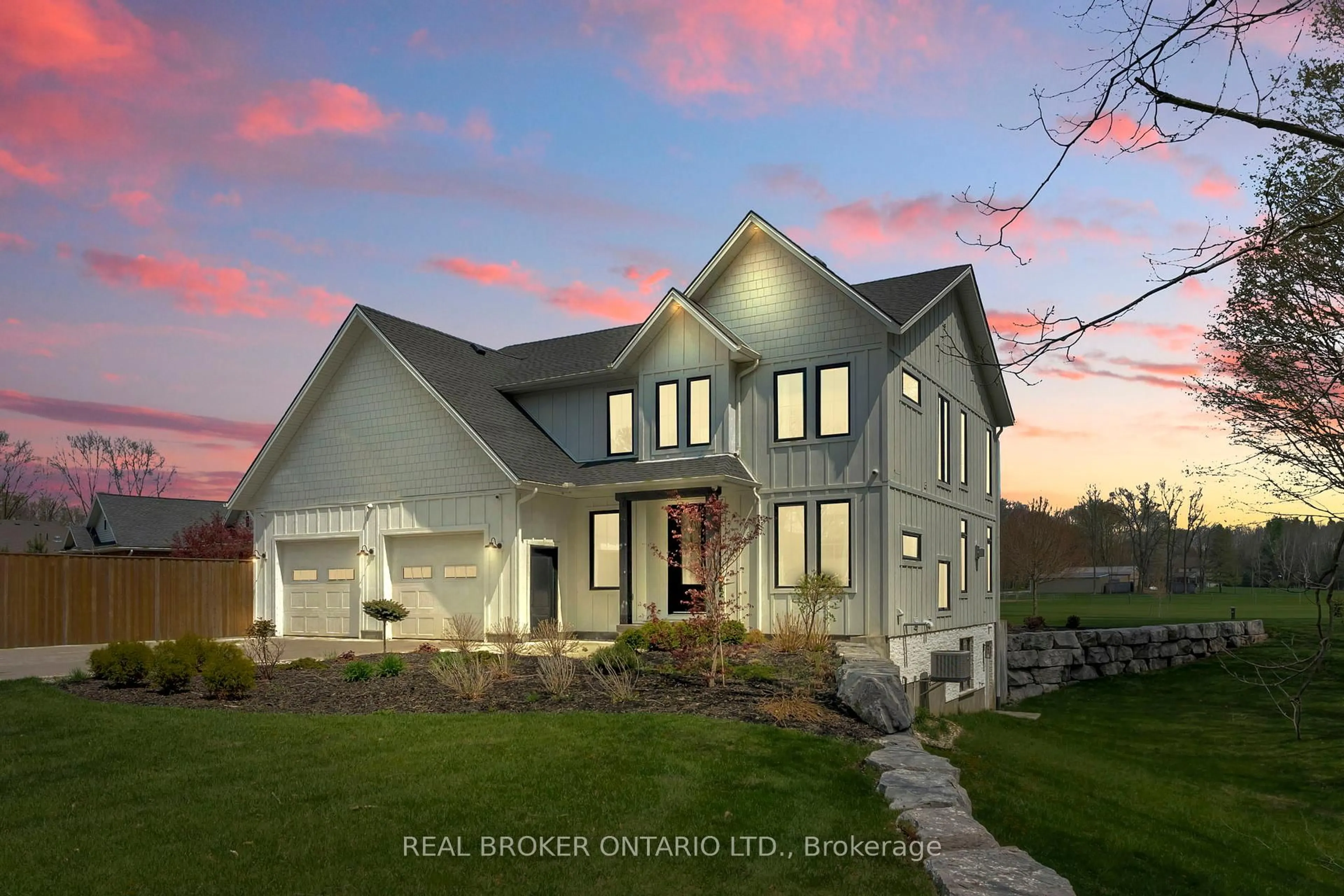Home with brick exterior material, unknown for 12200 Plank Line, Bayham Ontario N0J 1H0