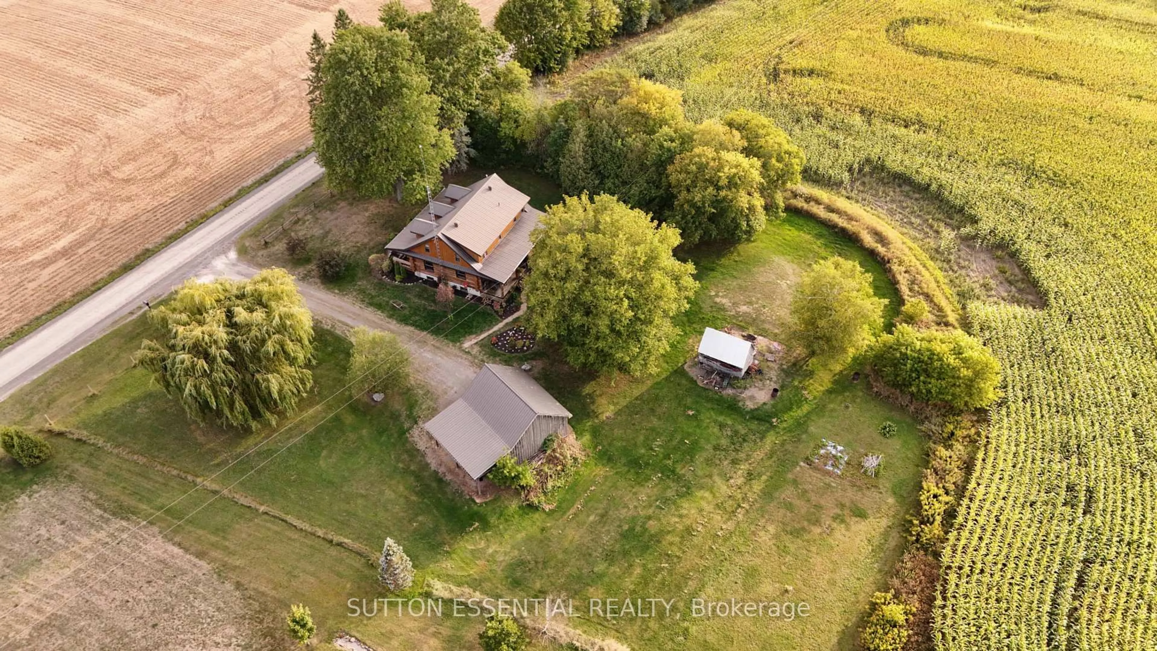 A pic from outside/outdoor area/front of a property/back of a property/a pic from drone, unknown for 4997 Spicer Rd, Elizabethtown-Kitley Ontario K6V 5T5