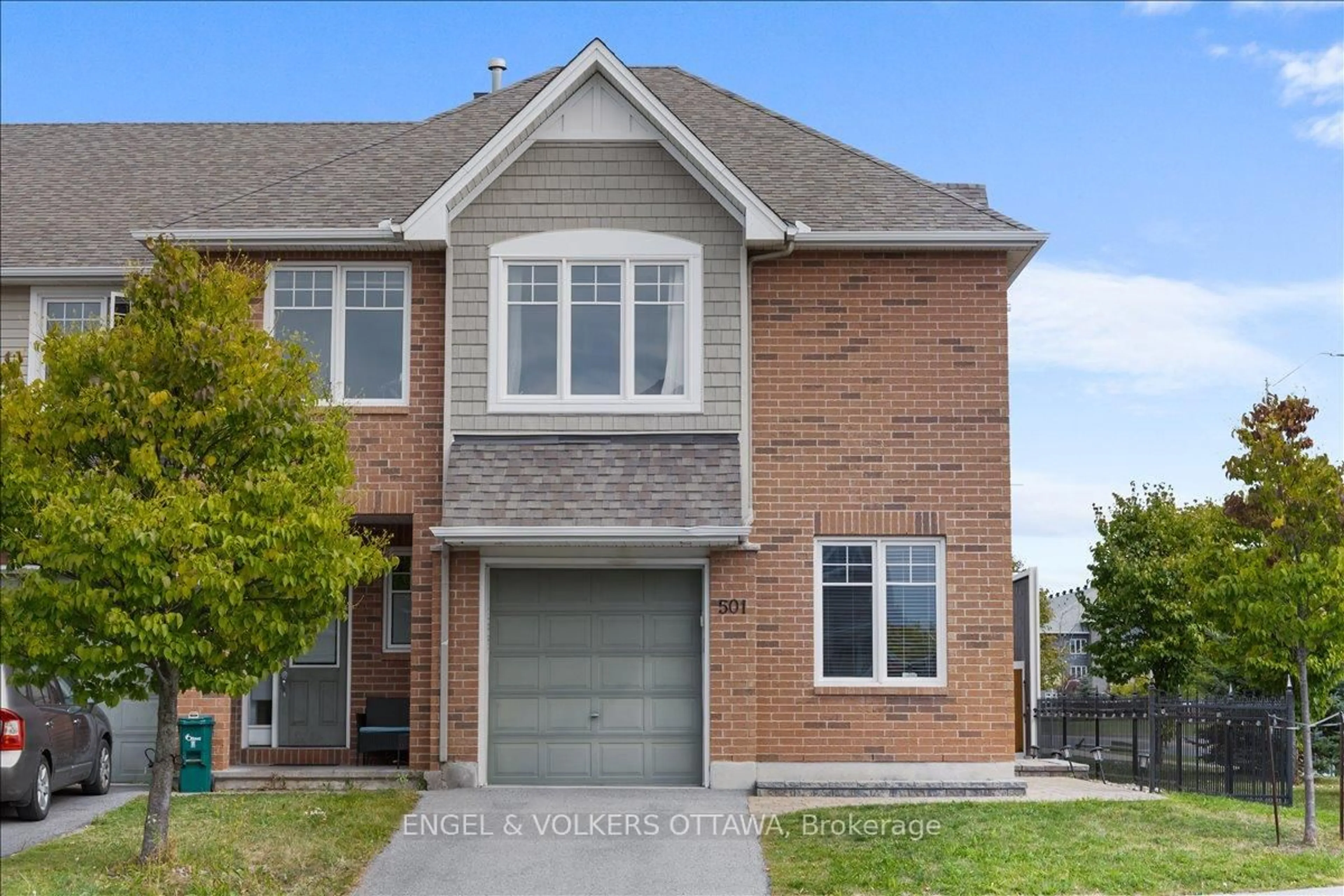 Home with brick exterior material, street for 501 Strasbourg St, Ottawa Ontario K4A 0M7