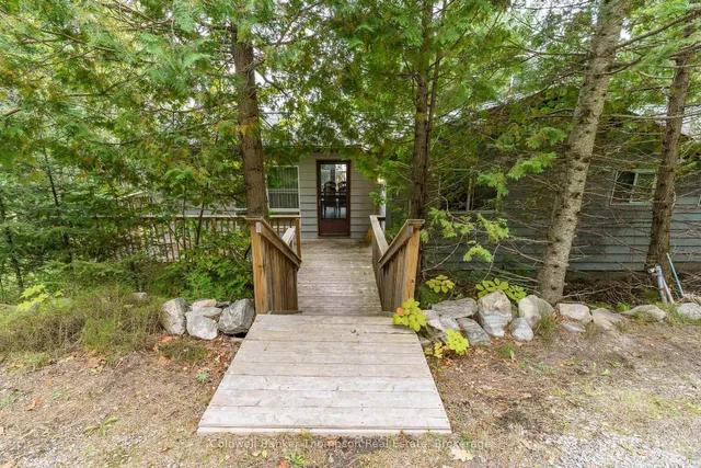 2266 Pickerel & Jack Lake Rd, Burk's Falls 4