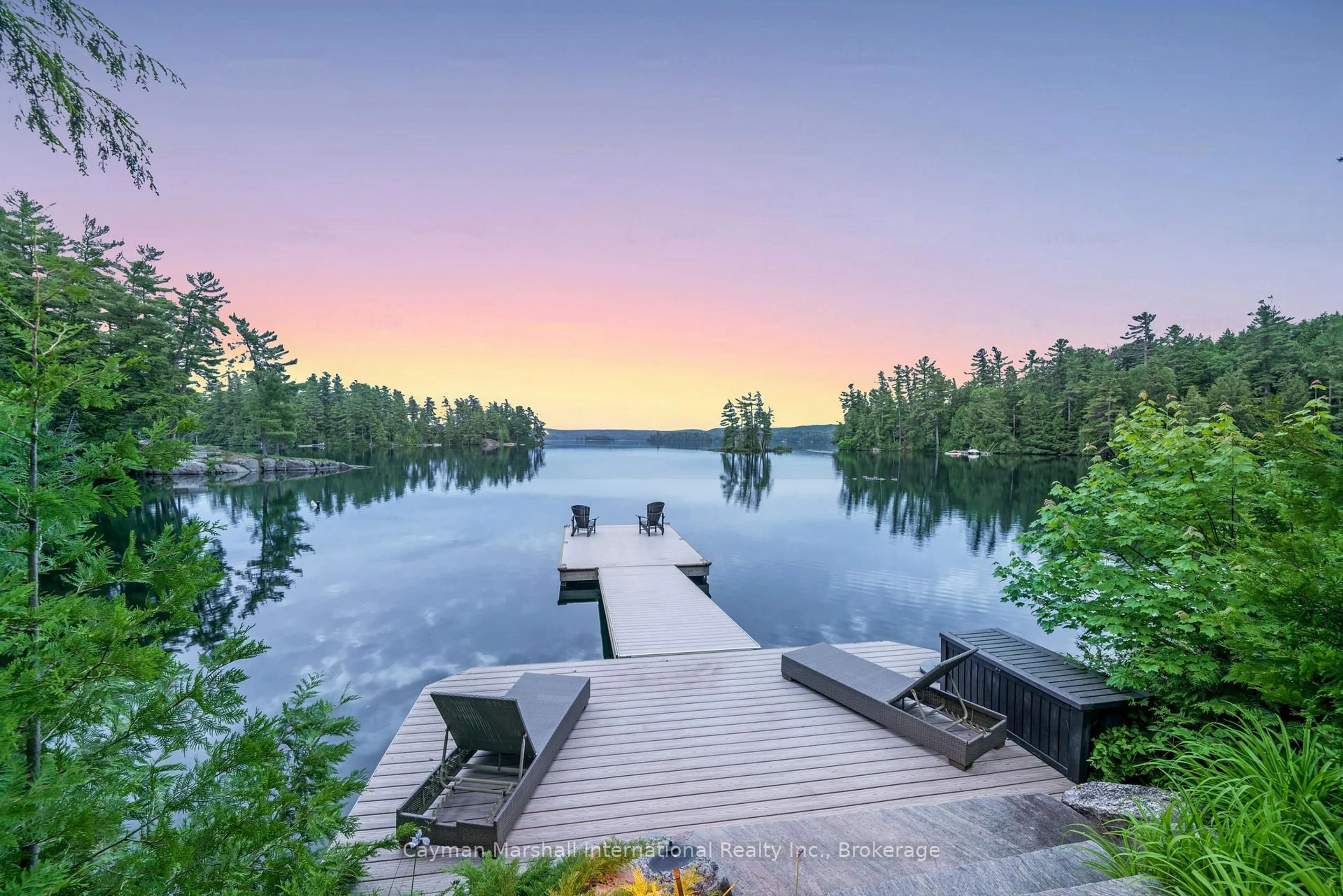 Patio, water/lake/river/ocean view for 3356 West Shore Rd, Dysart et al Ontario K0M 1S0