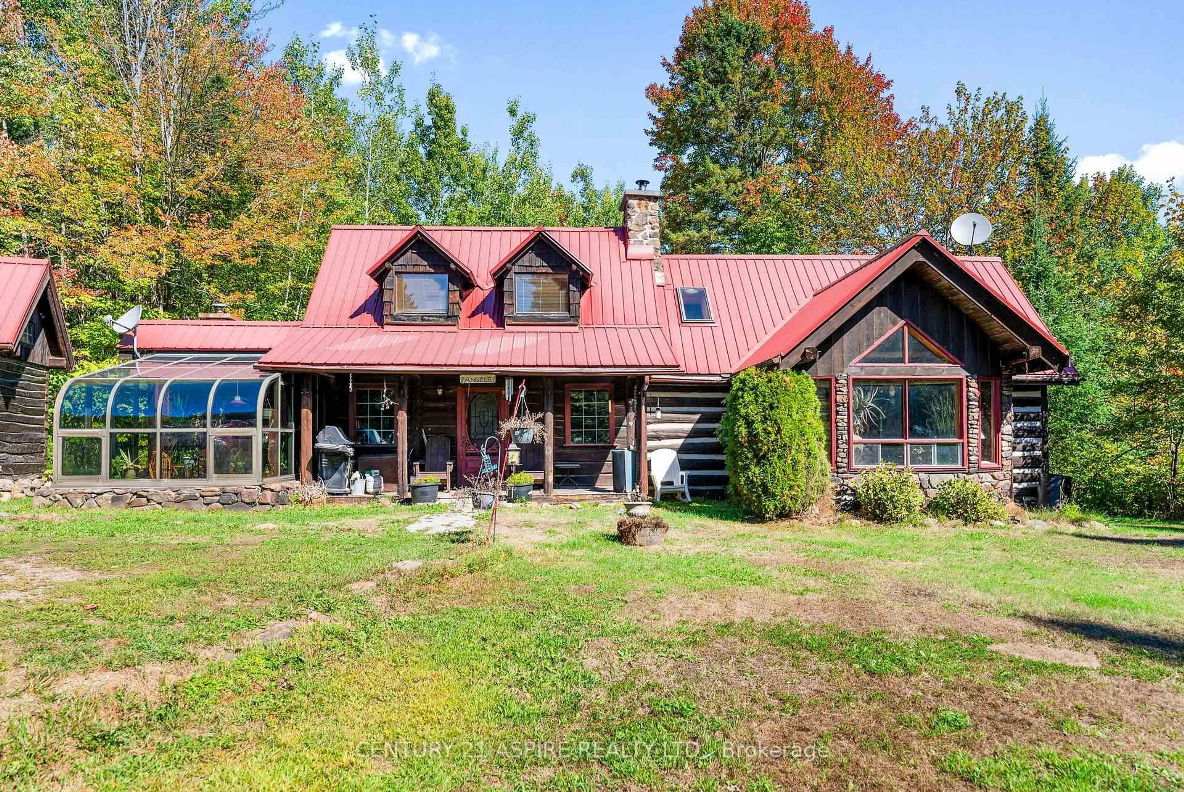 Home with vinyl exterior material, unknown for 3050 Paugh Lake Rd, Barry's Bay Ontario K0J 1B0