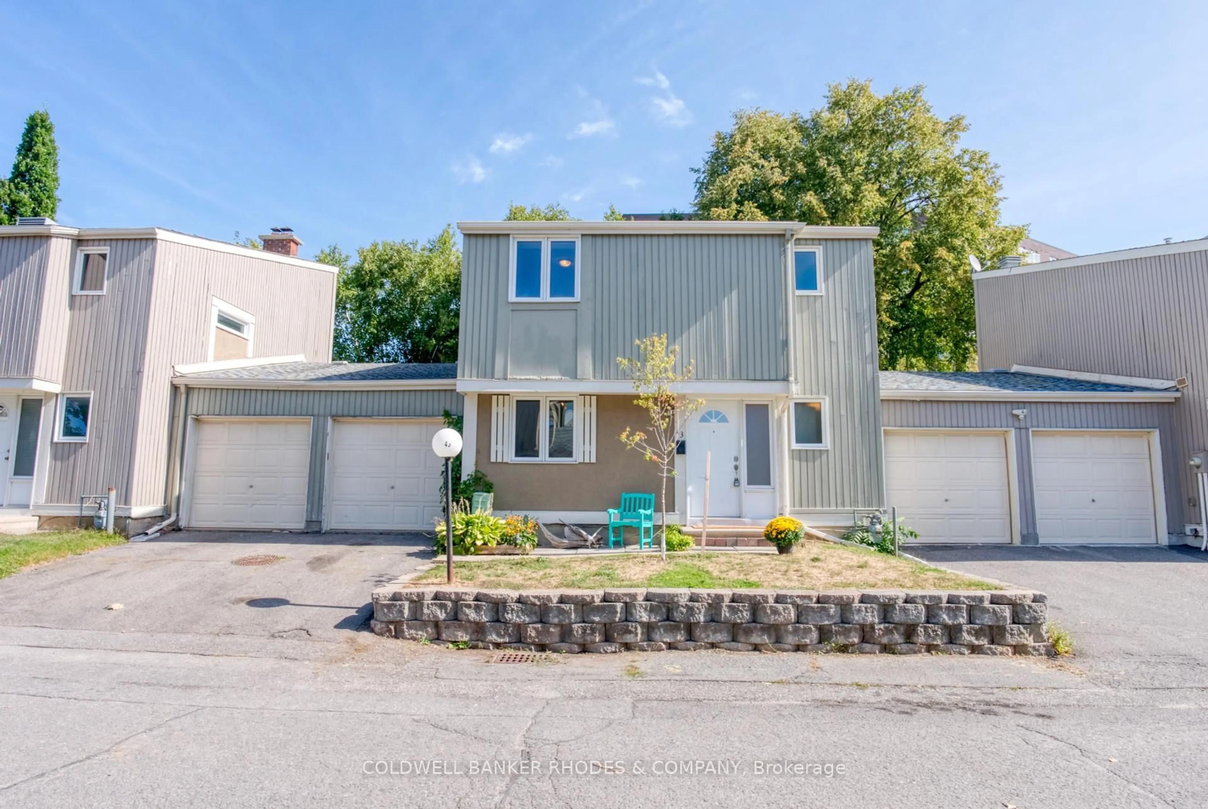 Unknown for 43 Jackson Crt #69, Ottawa Ontario K2K 1B6